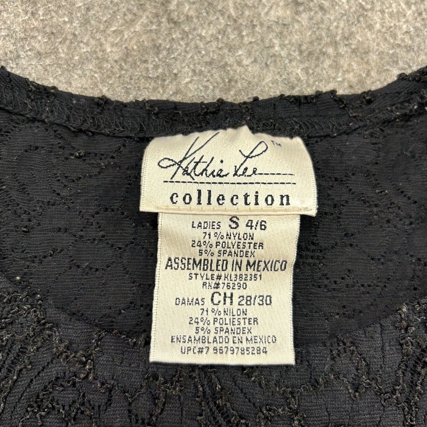 Lee VINTAGE Kathie Lee Collection Shirt Womens Small Black Floral Lace Blouse 90s Size S / US 4 / IT 40 - 2 Thumbnail