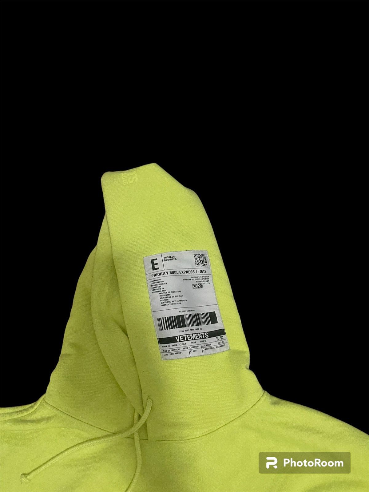 Vetements Vetements SS20 Shipping Label Hoodie Size US S / EU 44-46 / 1 - 2 Thumbnail