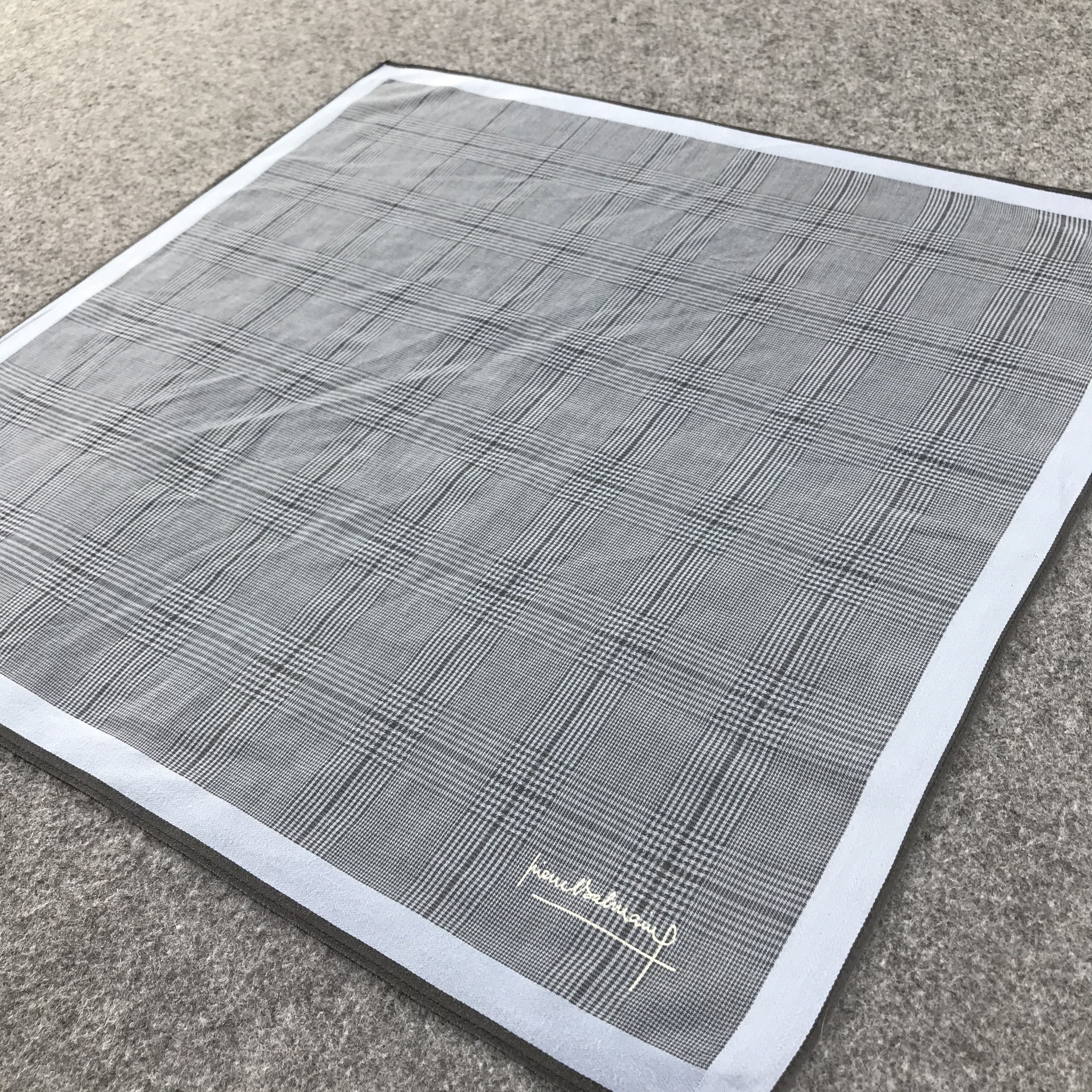 Pierre Balmain Pierre Balmain Handkerchief Neckerchief Bandana H155 Size ONE SIZE - 5 Thumbnail