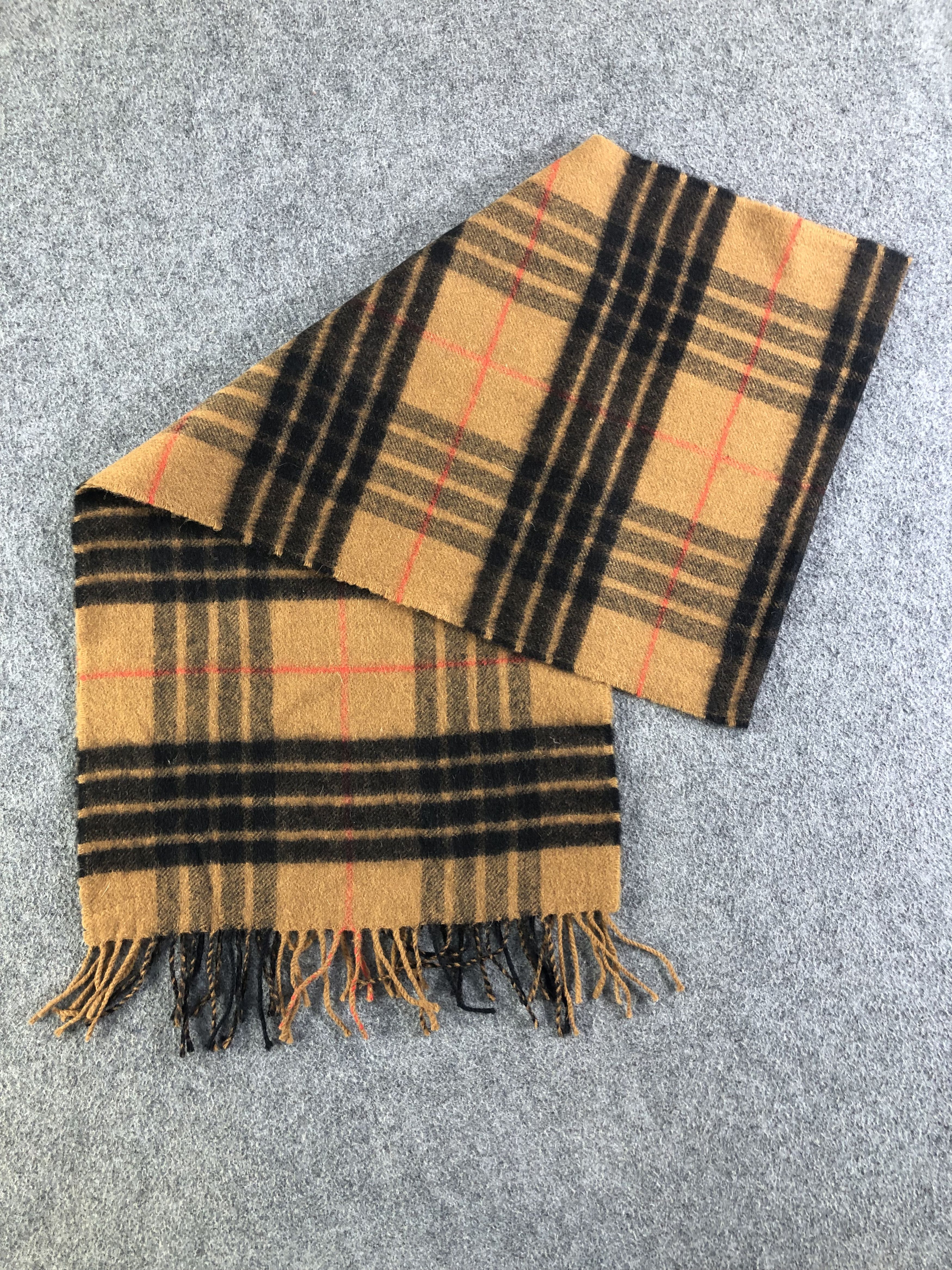 Johnstons Of Elgin Johnstons Of Elgin Scarf / Muffler / Neckwear Size ONE SIZE - 5 Thumbnail