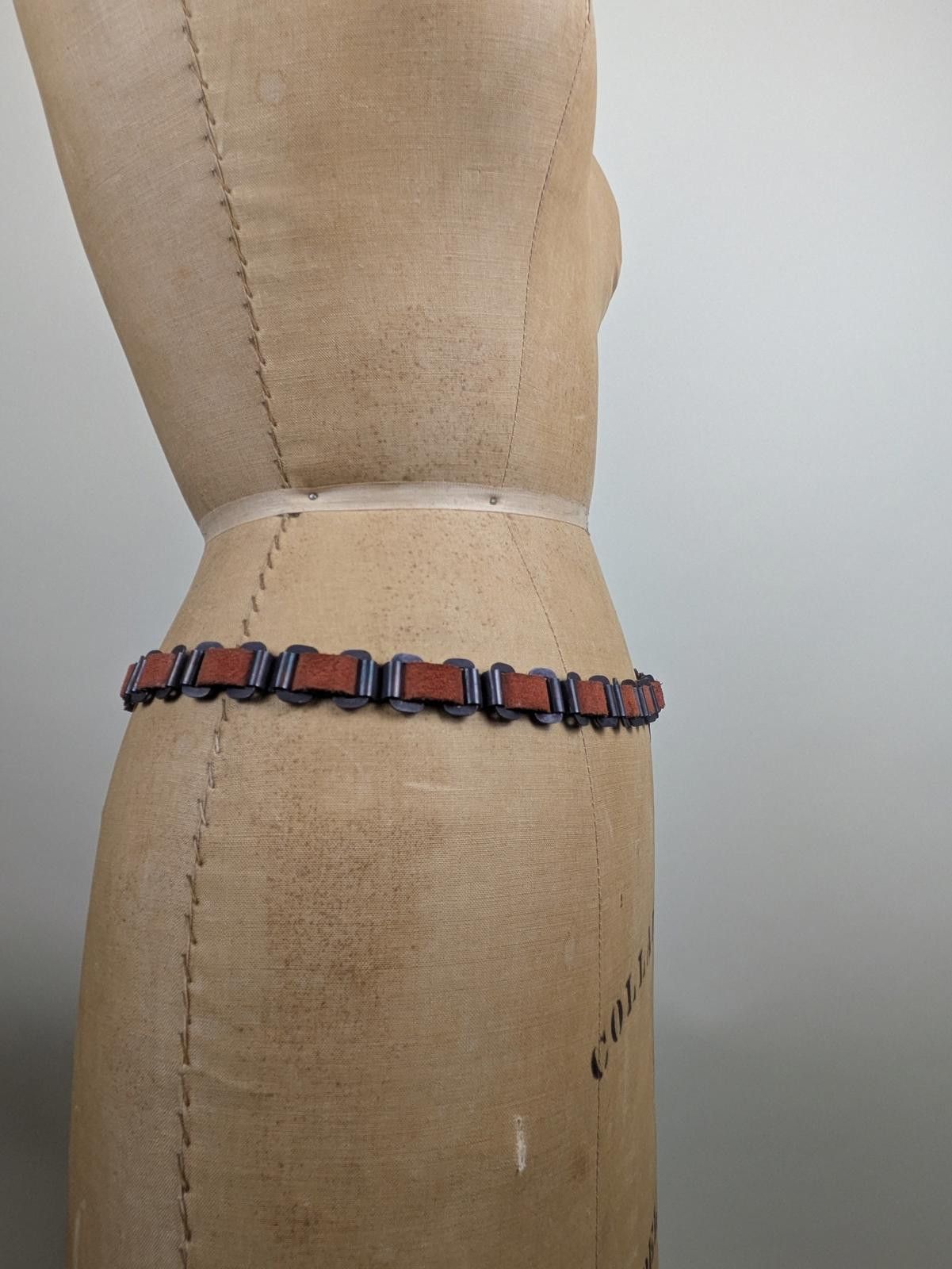Yves Saint Laurent 1970's YSL yves saint laurent suede metal belt Size ONE SIZE - 6 Thumbnail