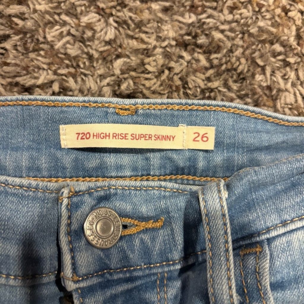 Levi's Women’s Levi's 720 Super Skinny Jeans Size 26" / US 2 / IT 38 - 5 Thumbnail