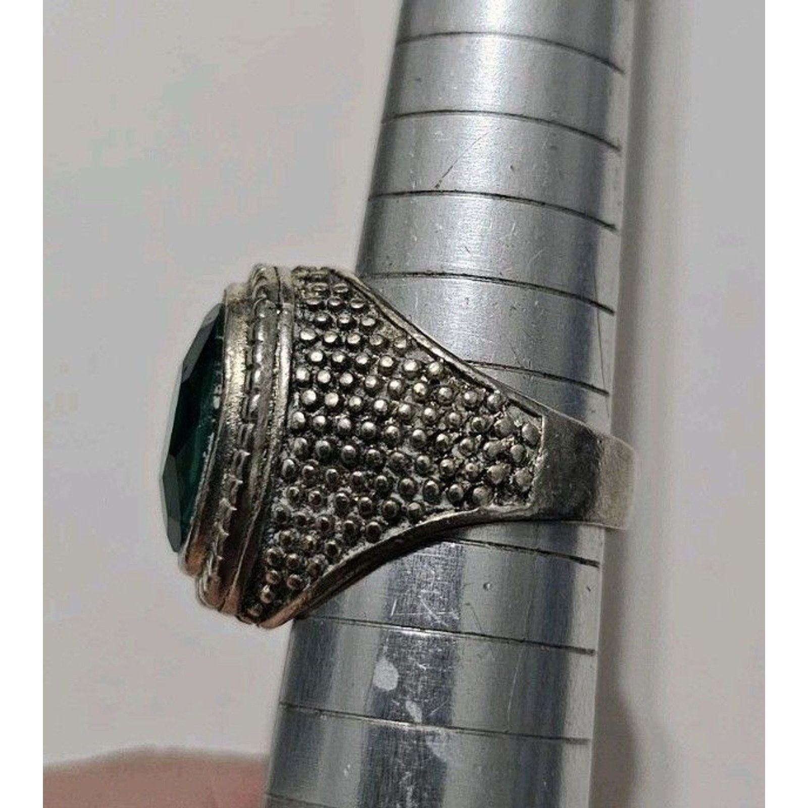 Other Emerald Green Zirconia Stone 925 Silver Ring Size 7.5 Size ONE SIZE - 4 Thumbnail