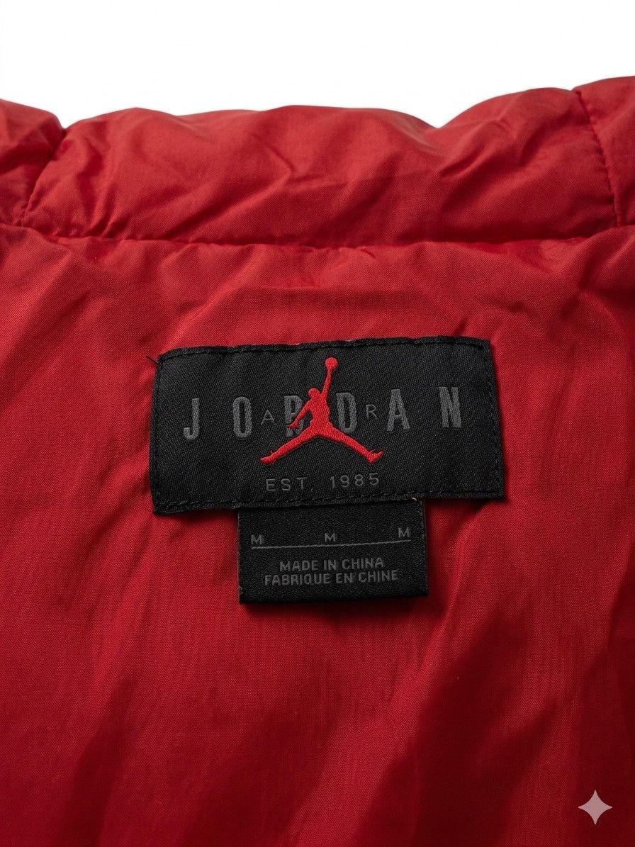Jordan Brand Jordan Red+ Black coat Size US M / EU 48-50 / 2 - 4 Thumbnail