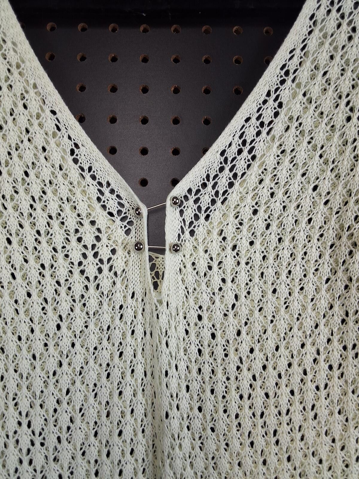 The Unbranded Brand Medium Cream Crochet Knit Maxi Dress - Swimsuit Cover Size M / US 6-8 / IT 42-44 - 1 Thumbnail