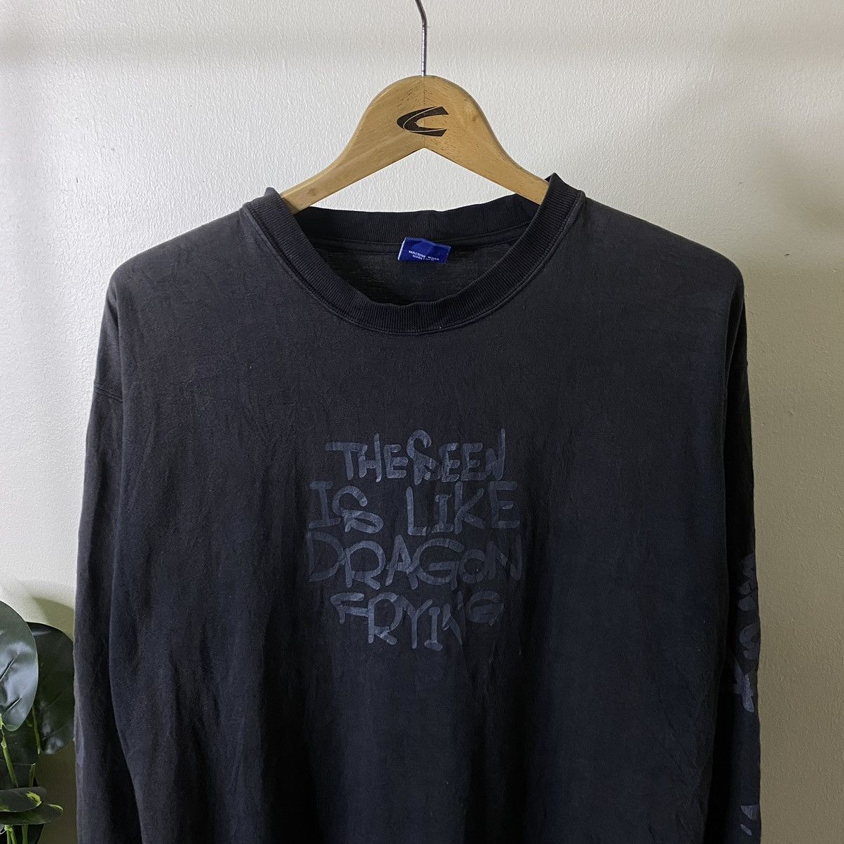 Other Vintage 2000s Dragon Skateboard Faded Black Skater LS Tee Size US L / EU 52-54 / 3 - 2 Thumbnail
