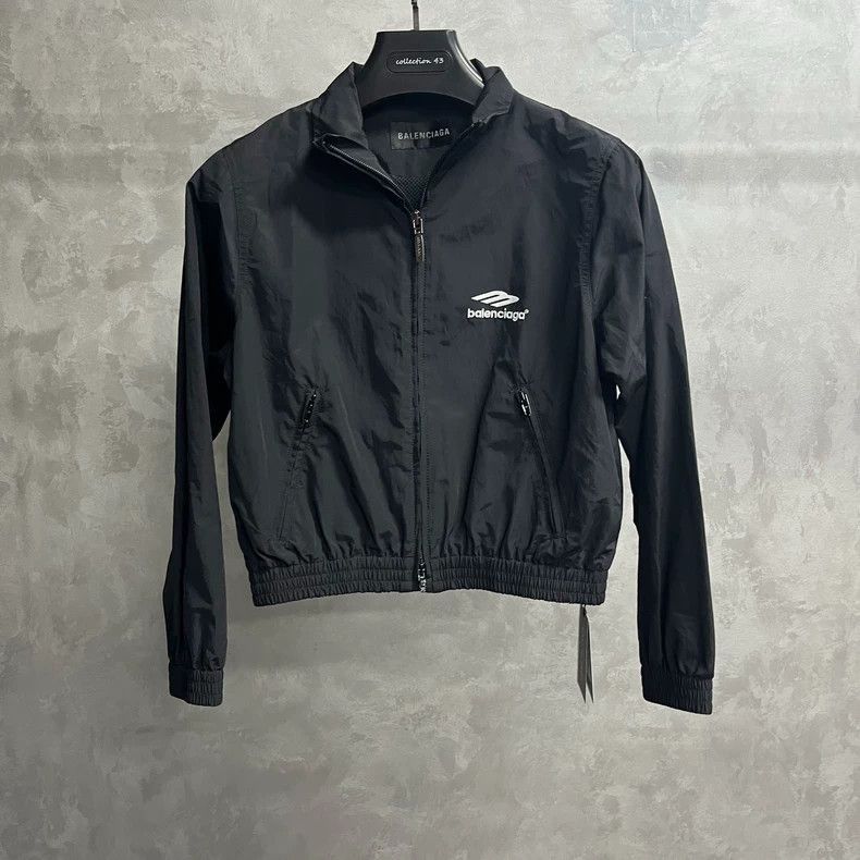 Balenciaga Balenciaga latest black letter logo printed long sleeved ja Size US S / EU 44-46 / 1 - 1 Thumbnail