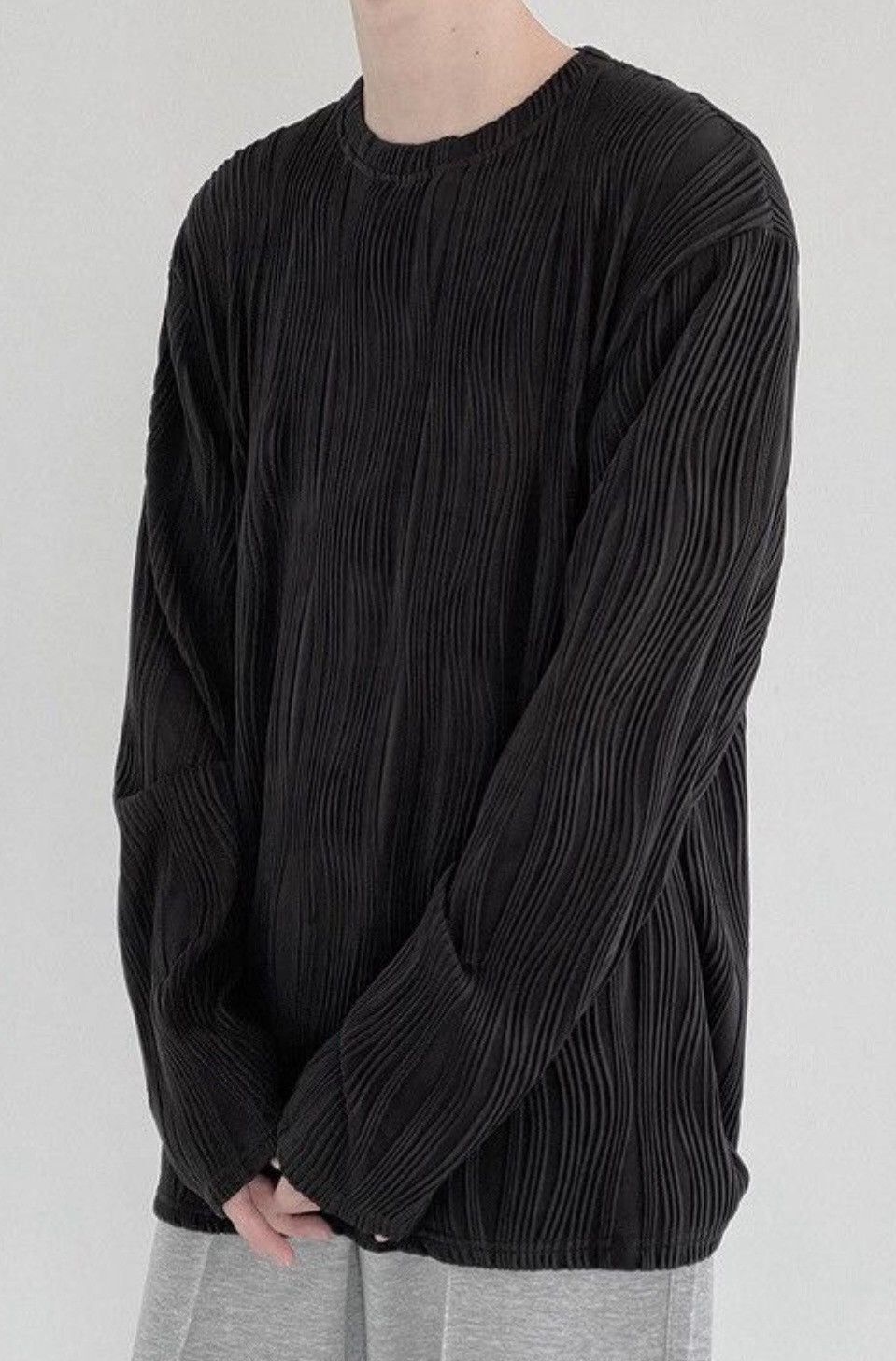Japanese Brand × Vintage Retro Korean fashion wave pleats long sleeve t-shirt tee Size US M / EU 48-50 / 2 - 1 Thumbnail