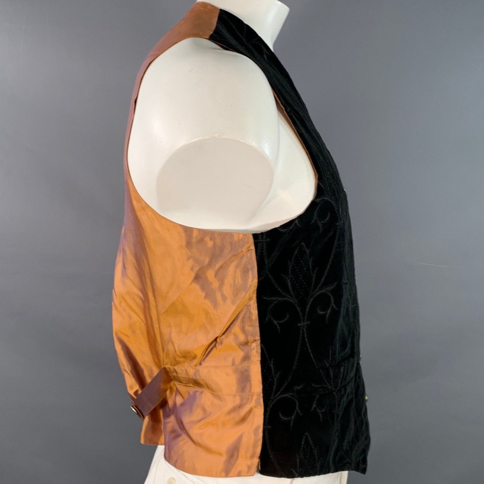 Other FAVOURBROOK 42 Black Gold Embroidery Velvet Button Up Vest Size US L / EU 52-54 / 3 - 3 Thumbnail