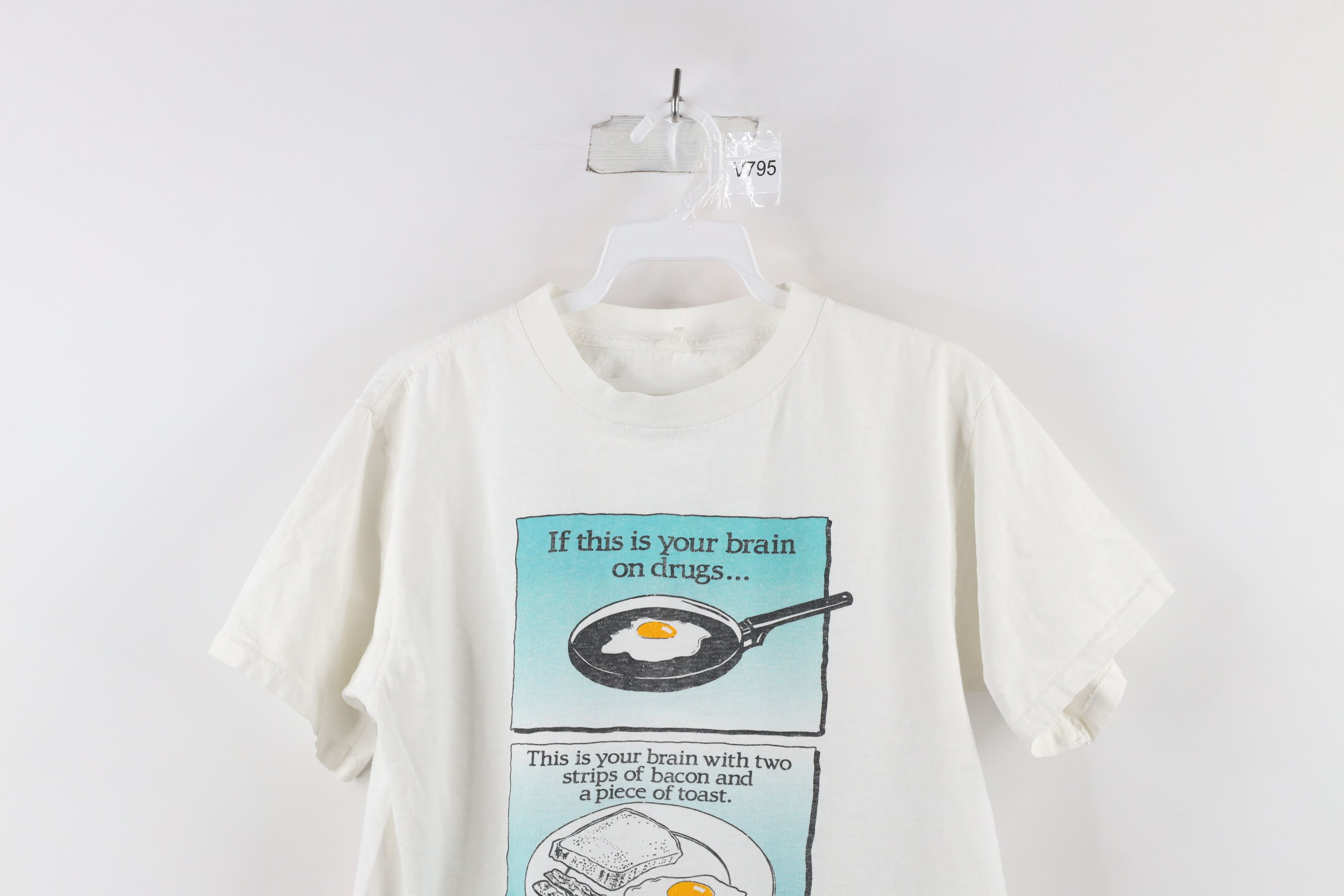 Vintage Vintage 90s Funny Brain On Drugs Breakfast T-Shirt White USA Size US M / EU 48-50 / 2 - 2 Thumbnail