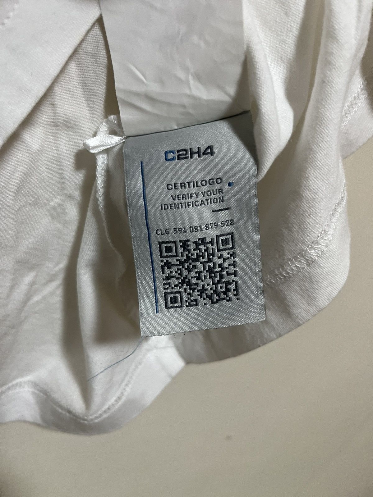 C2H4 C2H4 Graphic-print T-shirt Size US S / EU 44-46 / 1 - 4 Thumbnail