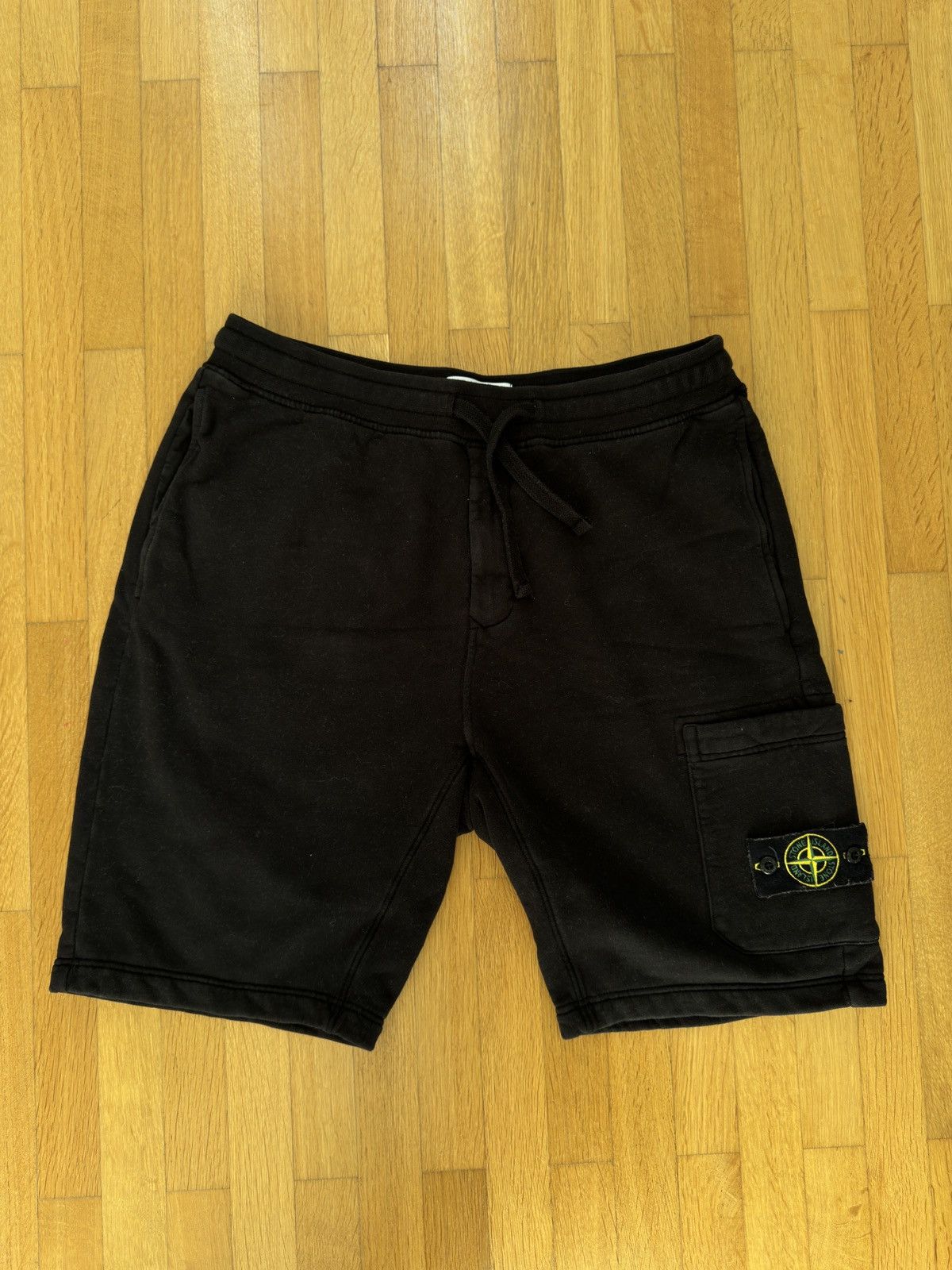 Stone Island Stone Island Shorts Size US 34 / EU 50 - 1 Thumbnail