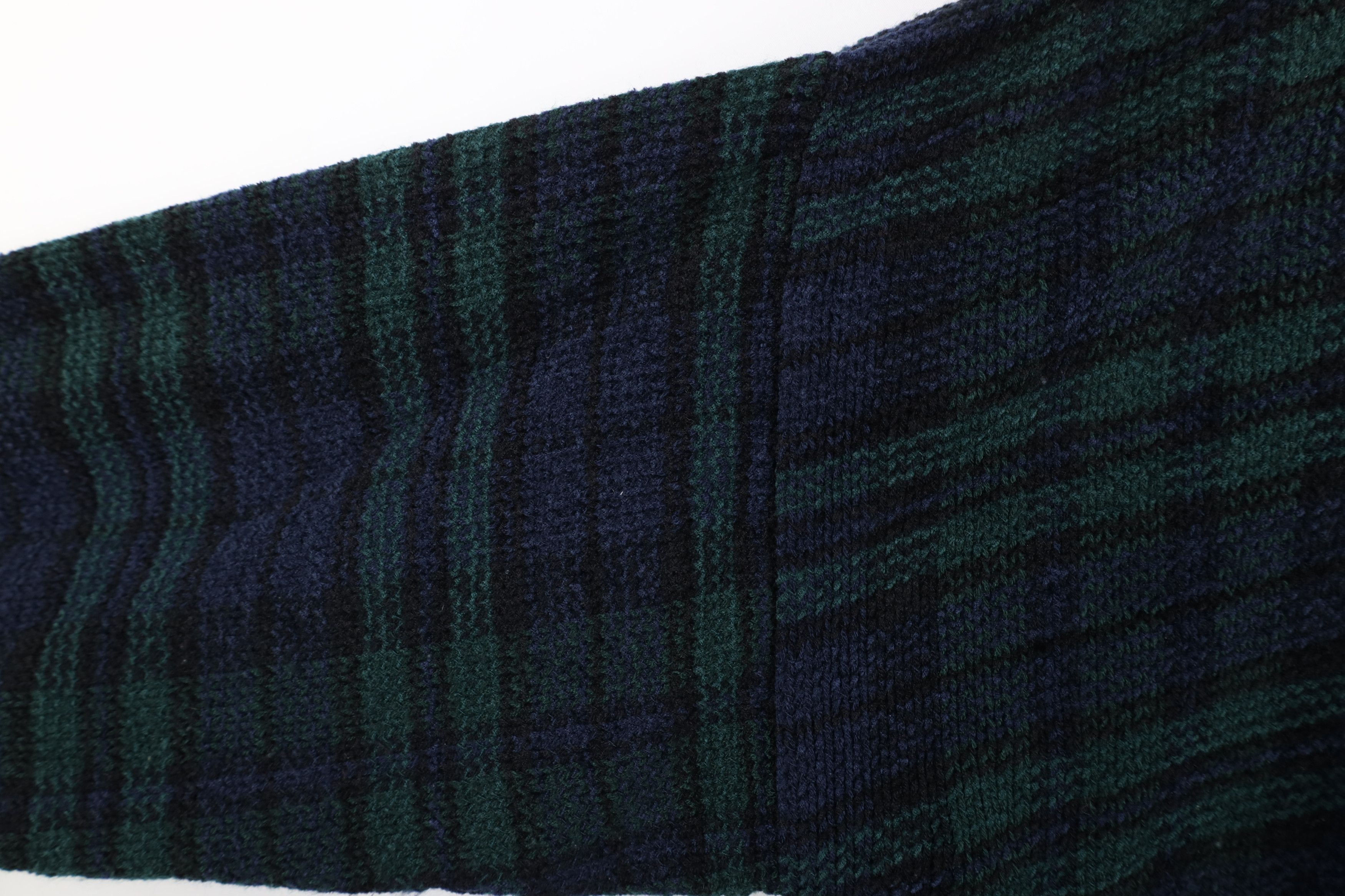 Vintage Vintage 90s Streetwear Crewneck Sweater Black Watch Plaid Size US XL / EU 56 / 4 - 6 Thumbnail
