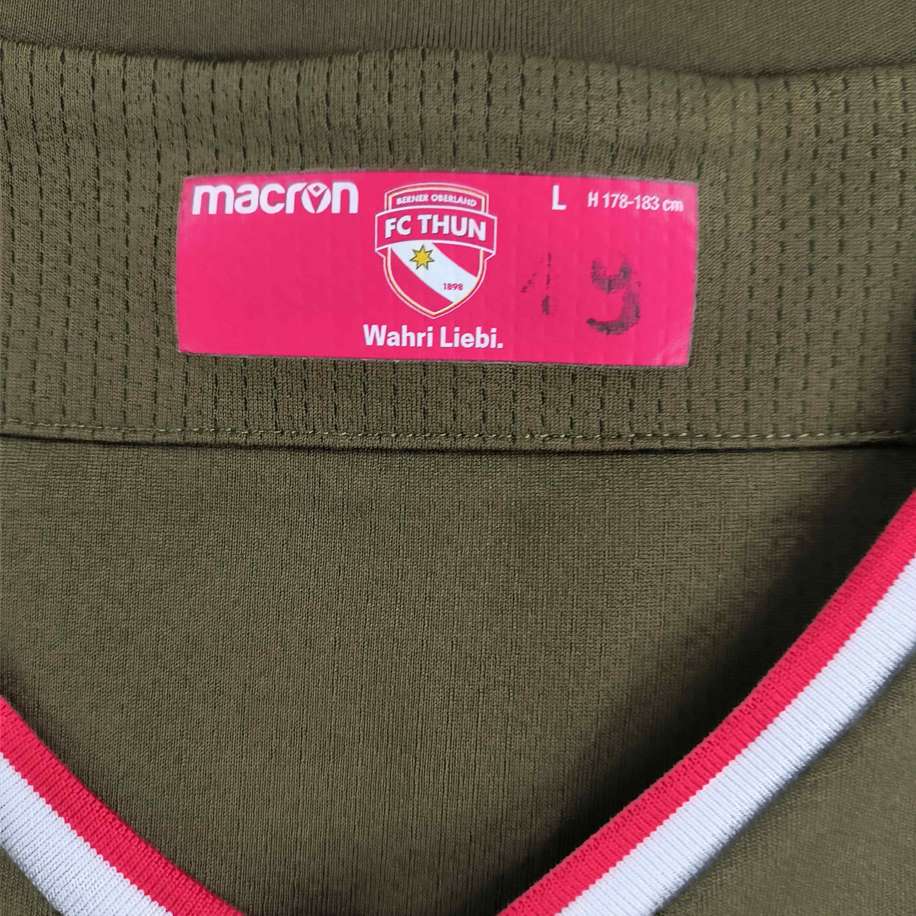 Macron FC Thun 2020-21 Macron away #19 football jersey size L Size US L / EU 52-54 / 3 - 5 Thumbnail