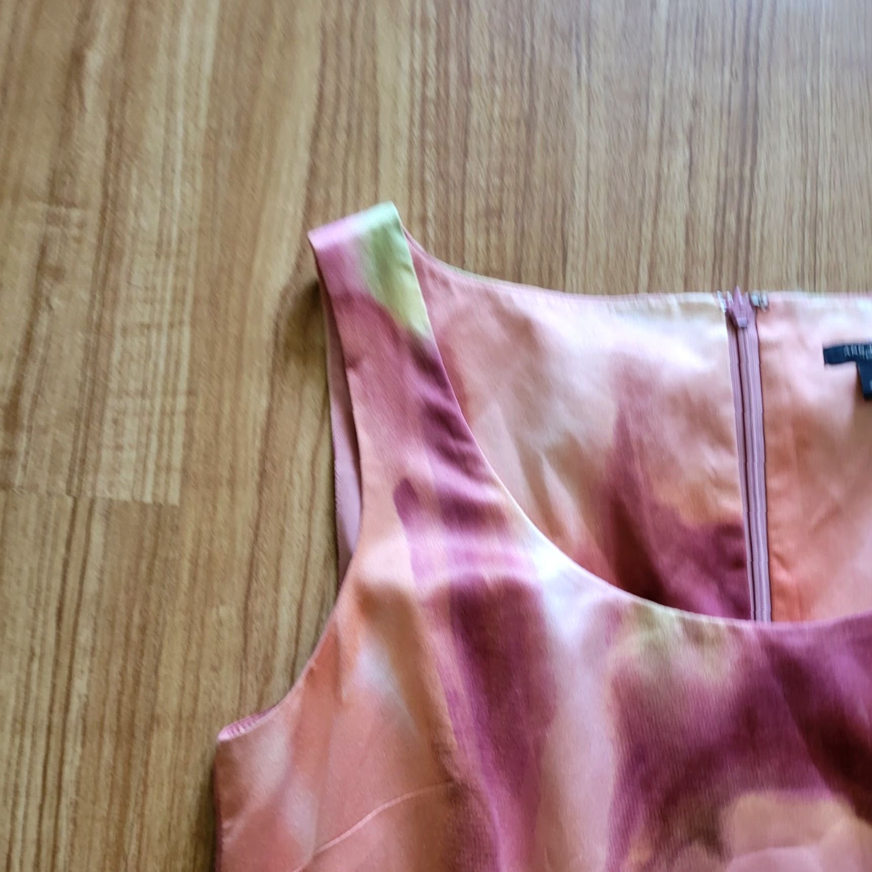 Ann Taylor Ann Taylor Dress Womens 6 Pink Peach Tie Dye Sleeveless Fitted Sheath Dress Size M / US 6-8 / IT 42-44 - 2 Thumbnail