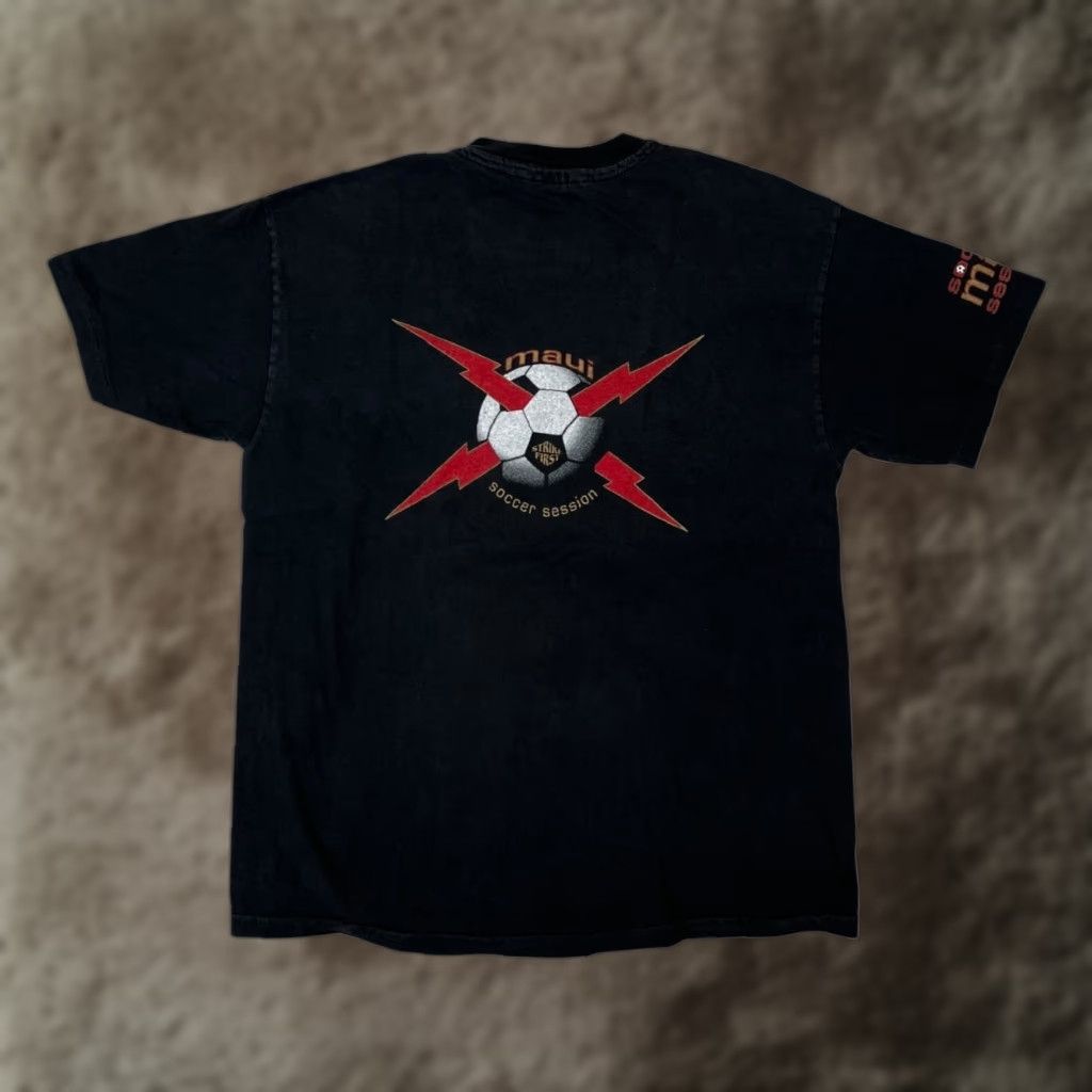 Hanes VINTAGE Hanes T-Shirt Strike First Maui Soccer Session 90s Black Short Sleeve Crew Neck Size L Men Mens Size US L / EU 52-54 / 3 - 1 Thumbnail