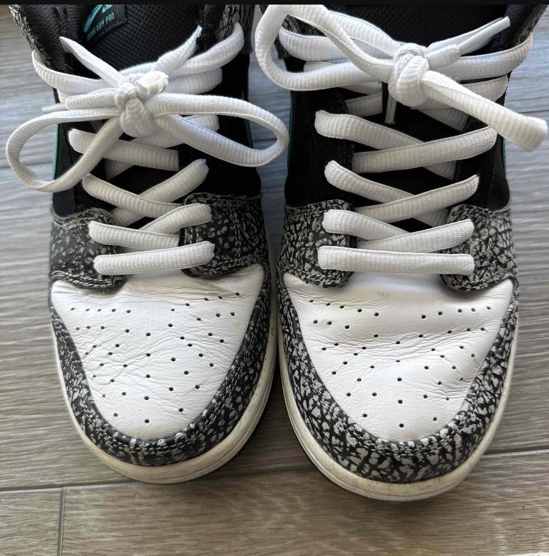 Nike Nike SB Dunk Low Pro ‘Atmos Elephant’ Size US 10.5 / EU 43-44 - 8 Thumbnail