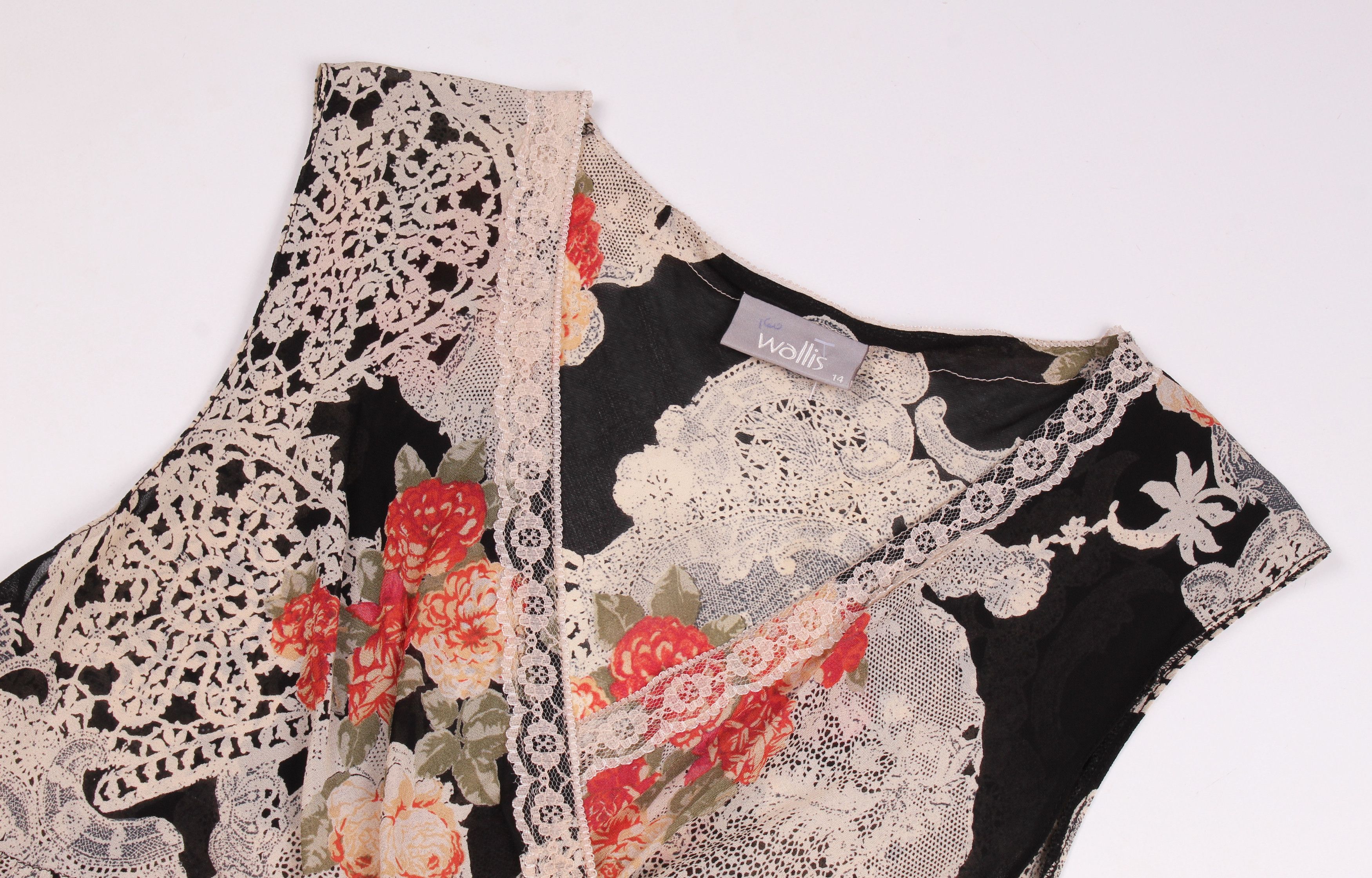 Vintage Vintage Wallis Y2K Mesh Floral V-Neck Blouse Top Size L / US 10 / IT 46 - 5 Thumbnail
