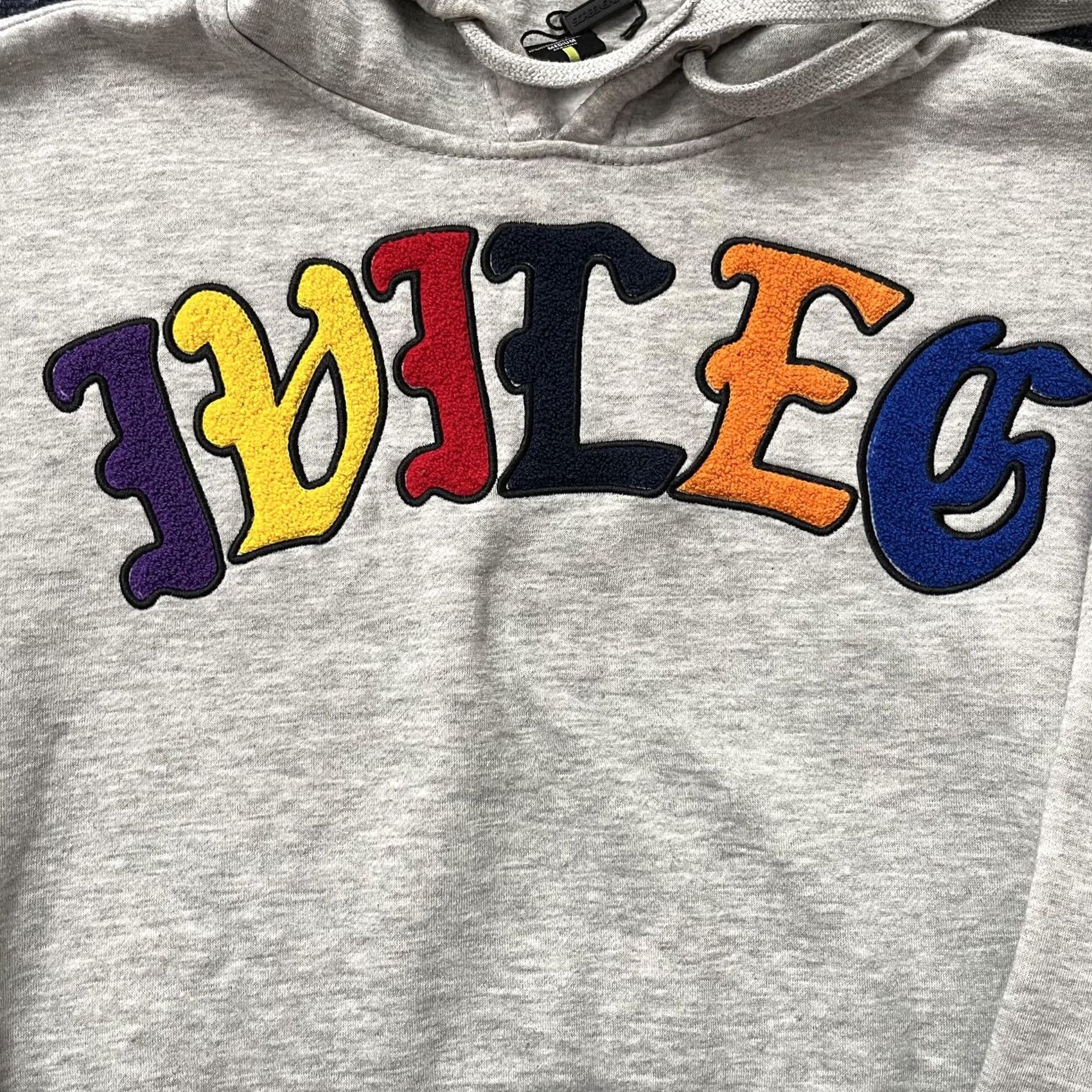 Vintage Screenshot Hoodie Mens Medium Gray Privileged Chenille Graphic Fleece Sweatshirt Size US M / EU 48-50 / 2 - 3 Thumbnail