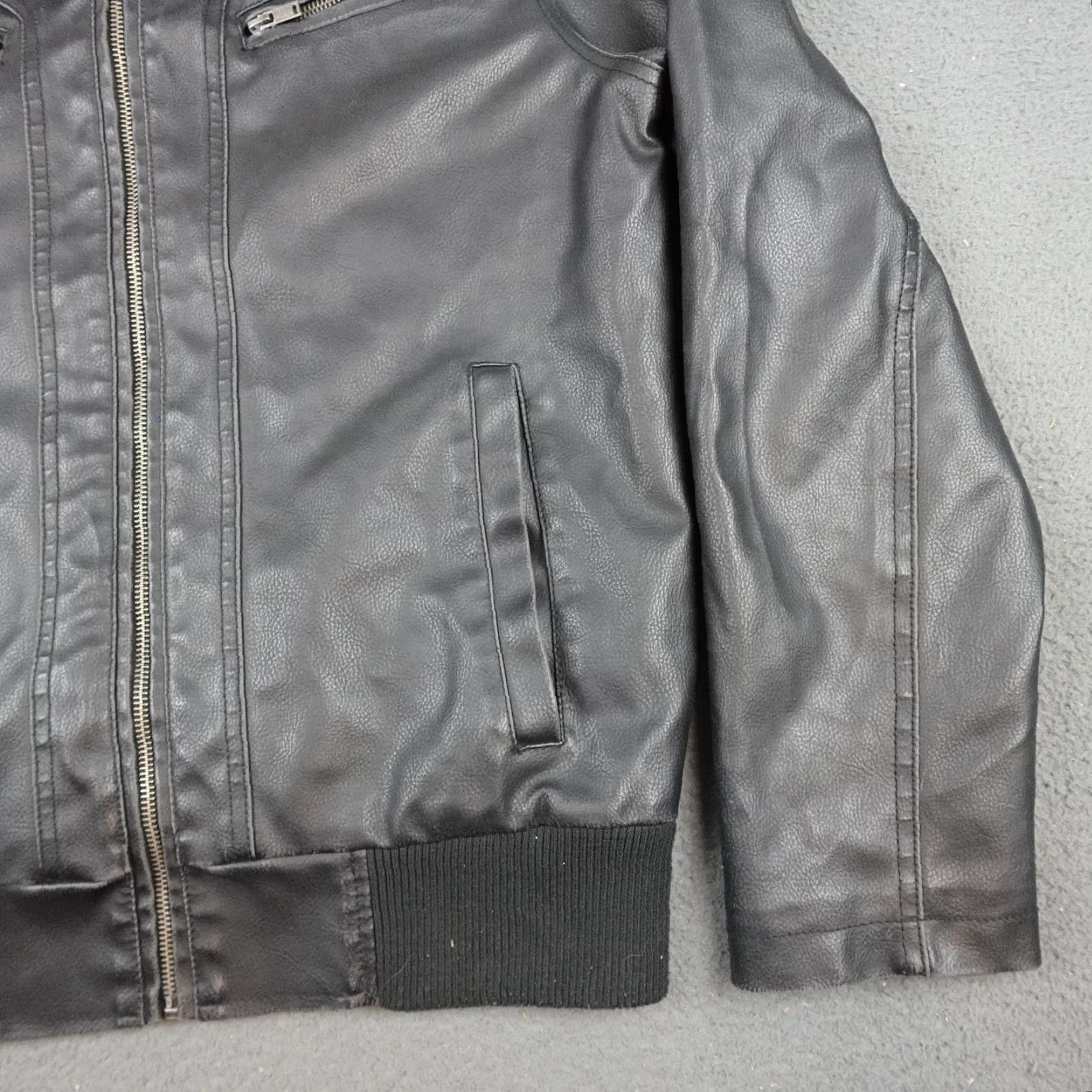 Sean John Sean John Jacket Mens Small Black Faux Leather Full Zip Bomber Padded Pockets Size US S / EU 44-46 / 1 - 2 Thumbnail