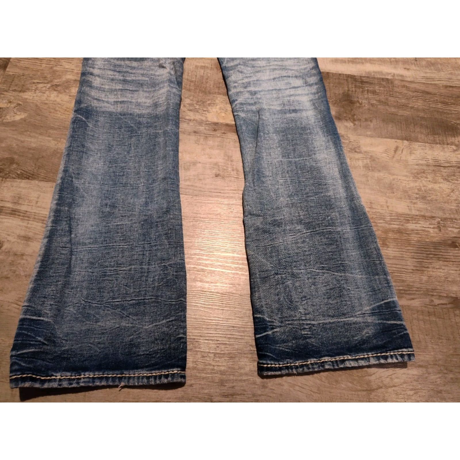 Vintage VINTAGE Rock Revival Women's Denim Jeans Bootcut Distressed Embellished 27x32 Cotton Spandex Size 27" / US 4 / IT 40 - 2 Thumbnail