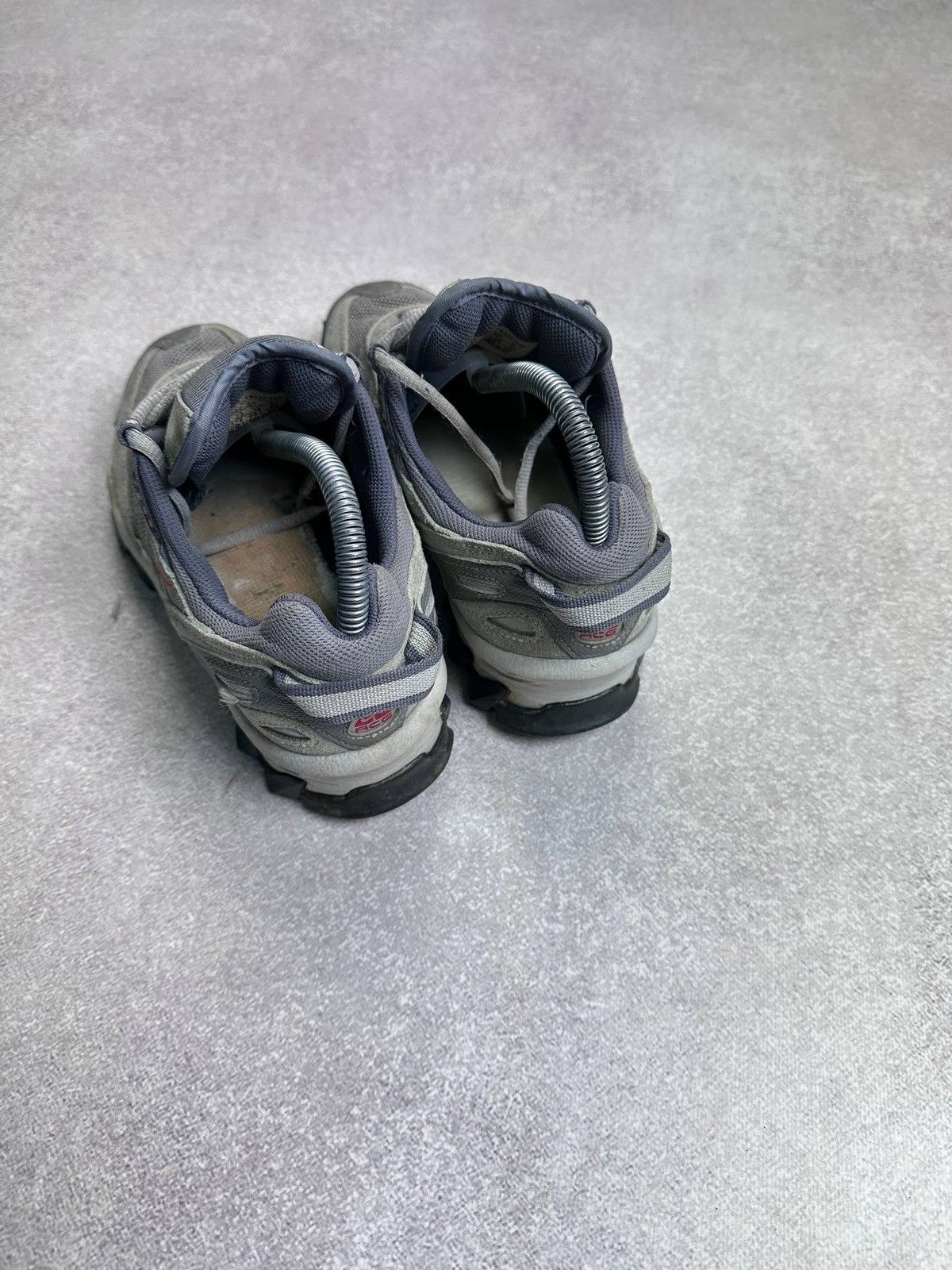 Nike ACG Vintage 00s Nike ACG Gorpcore Womans Sneakers Rare US 7 Size US 7 / IT 37 - 5 Thumbnail