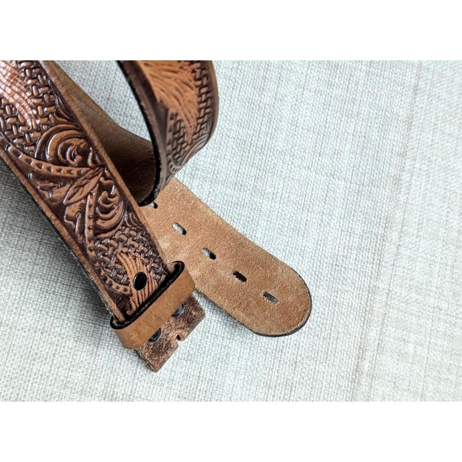 Vintage VINTAGE handcrafted western belt Tooled cowhide leather 40 America cowboy buckle snaps Harley brown Mens Belt 1-3/8" Western 40 Size 40 - 7 Thumbnail