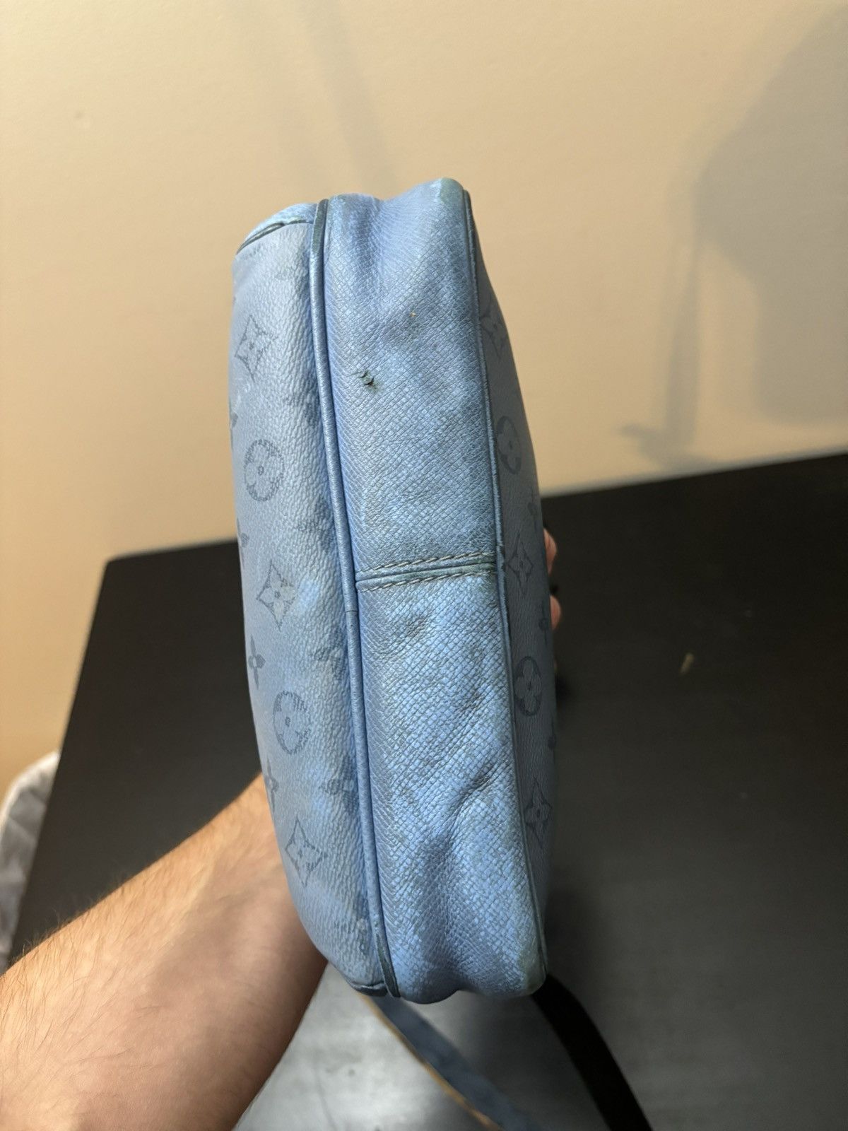 Louis Vuitton Louis Vuitton Taigarama Outdoor Monogram Messenger Bag Blue Size ONE SIZE - 6 Thumbnail