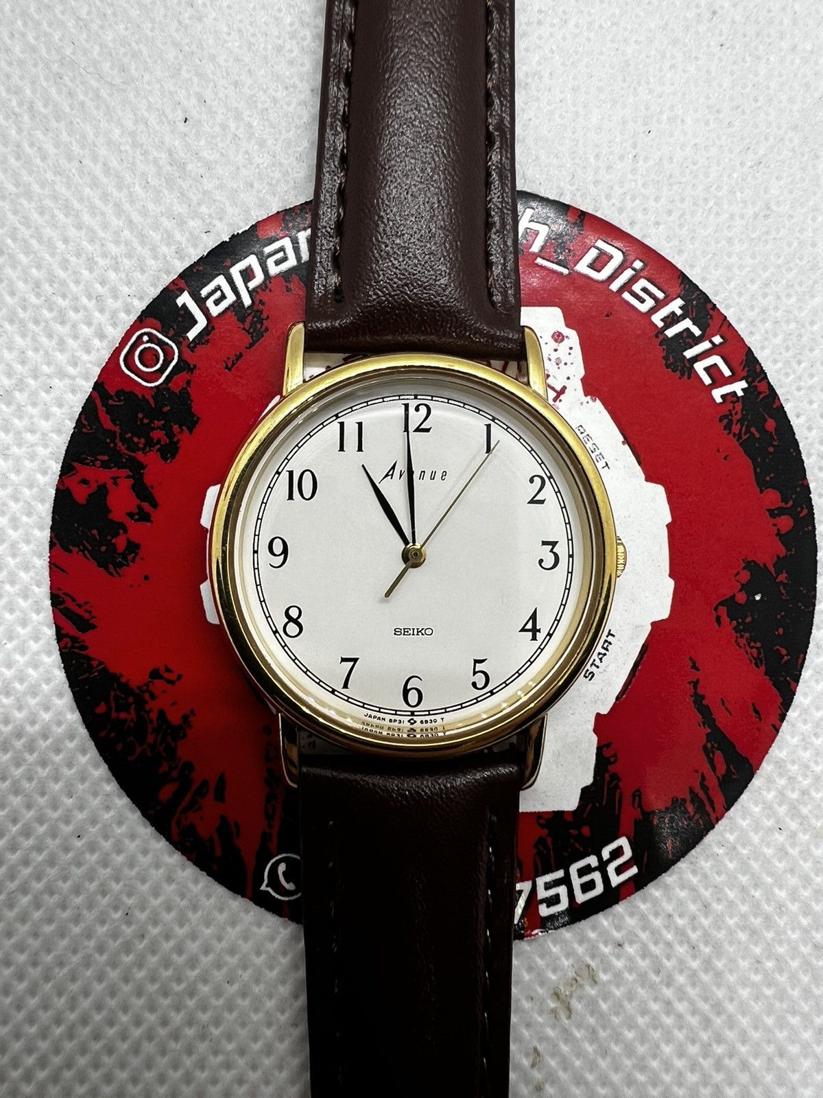 Seiko Avenue 5P31-6A60 Quartz Watch in Beige, Men's