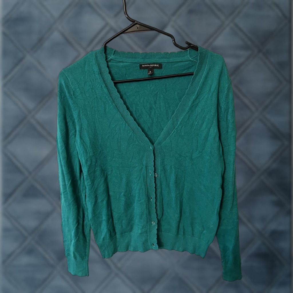 Banana Republic VINTAGE Banana Republic Women's Sweater Cardigan Long Sleeve S Green Solid All Seasons Classic Preppy Size S / US 4 / IT 40 - 1 Thumbnail