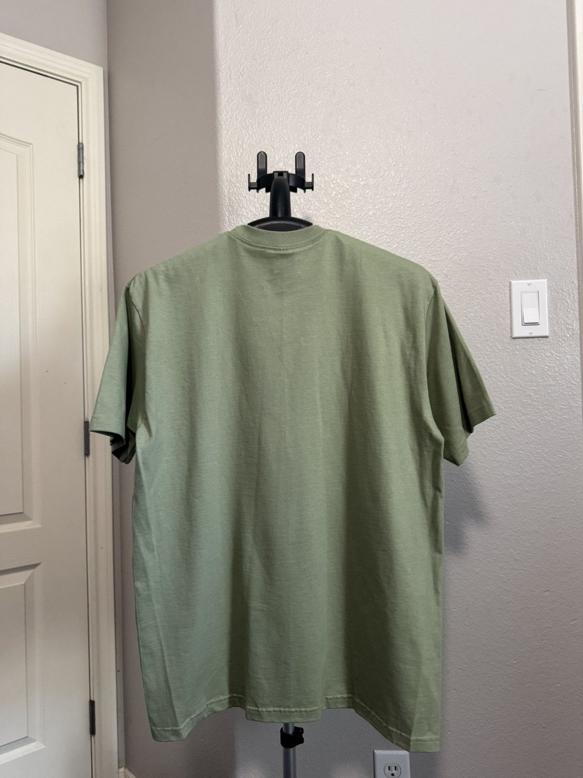 Supreme SUPREME New York Love That Tee LIGHT OLIVE Men's Medium Size US M / EU 48-50 / 2 - 2 Thumbnail