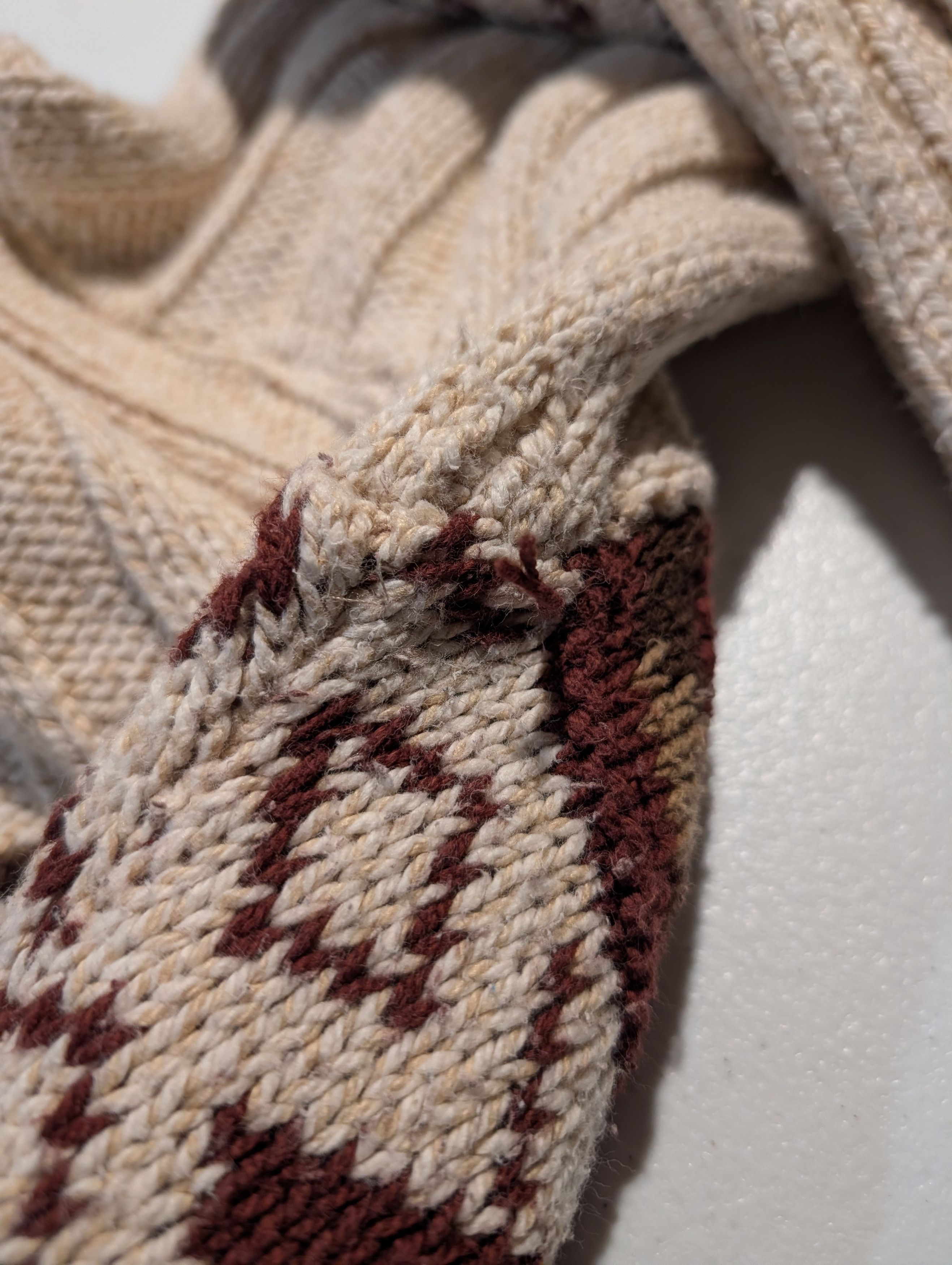 Van Heusen Vintage Van Heusen Cable Knit Sweater Fair Isle Made in USA Size US XL / EU 56 / 4 - 6 Thumbnail
