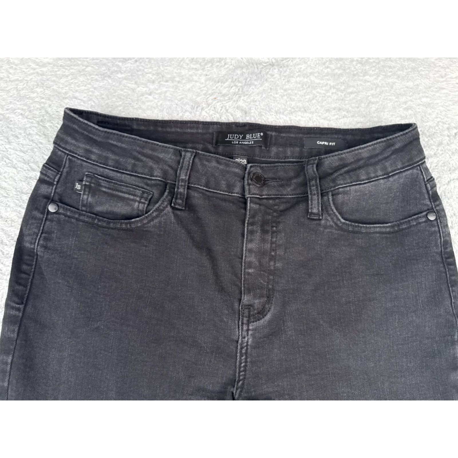Vintage Judy Blue Jeans Capri Crop Mid Rise 30x19 Black Denim Cotton Blend 9 Juniors Size 30" / US 8 / IT 44 - 4 Thumbnail
