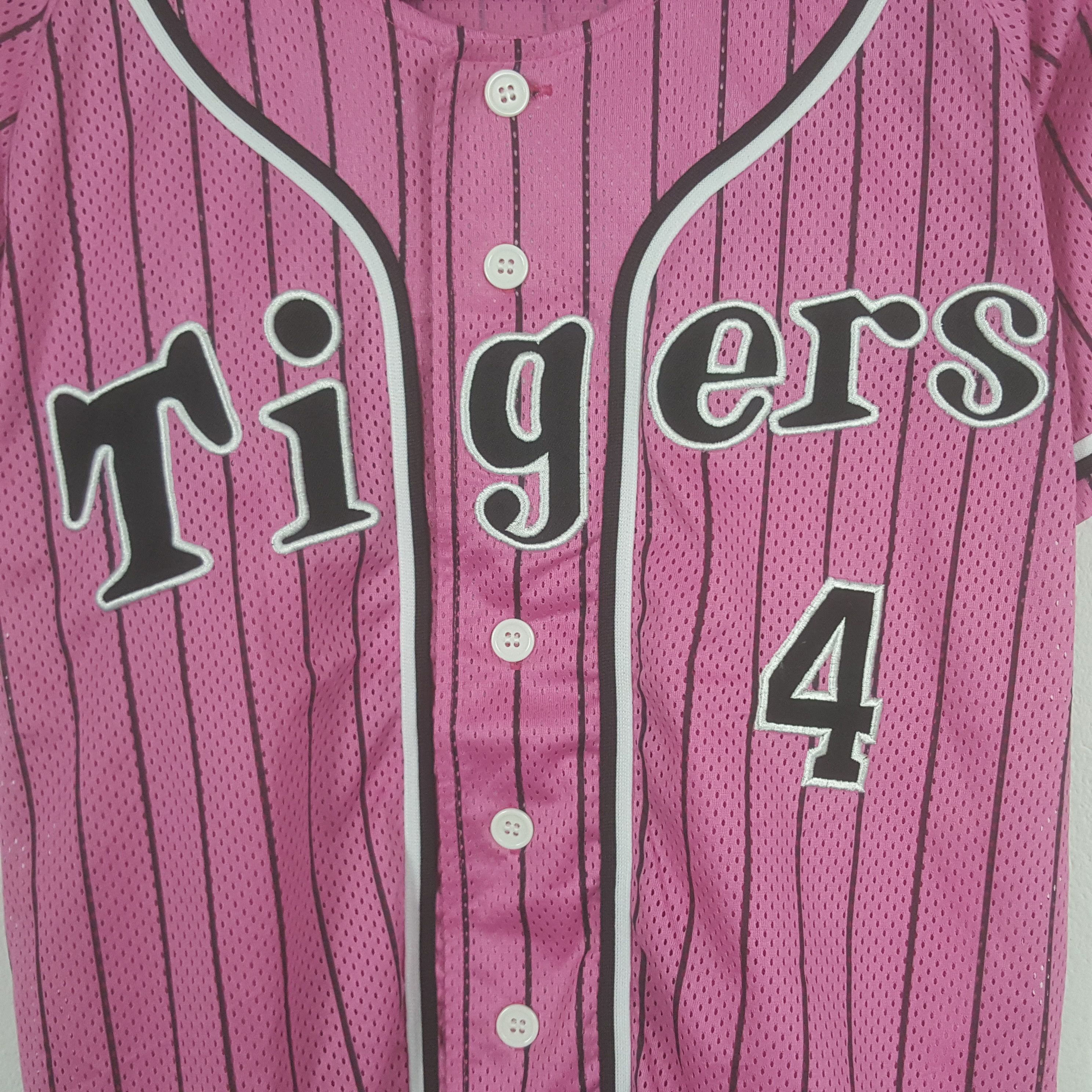 Vintage Vintage Tigers 4 Baseball Kit Tshirt Size US S / EU 44-46 / 1 - 2 Thumbnail