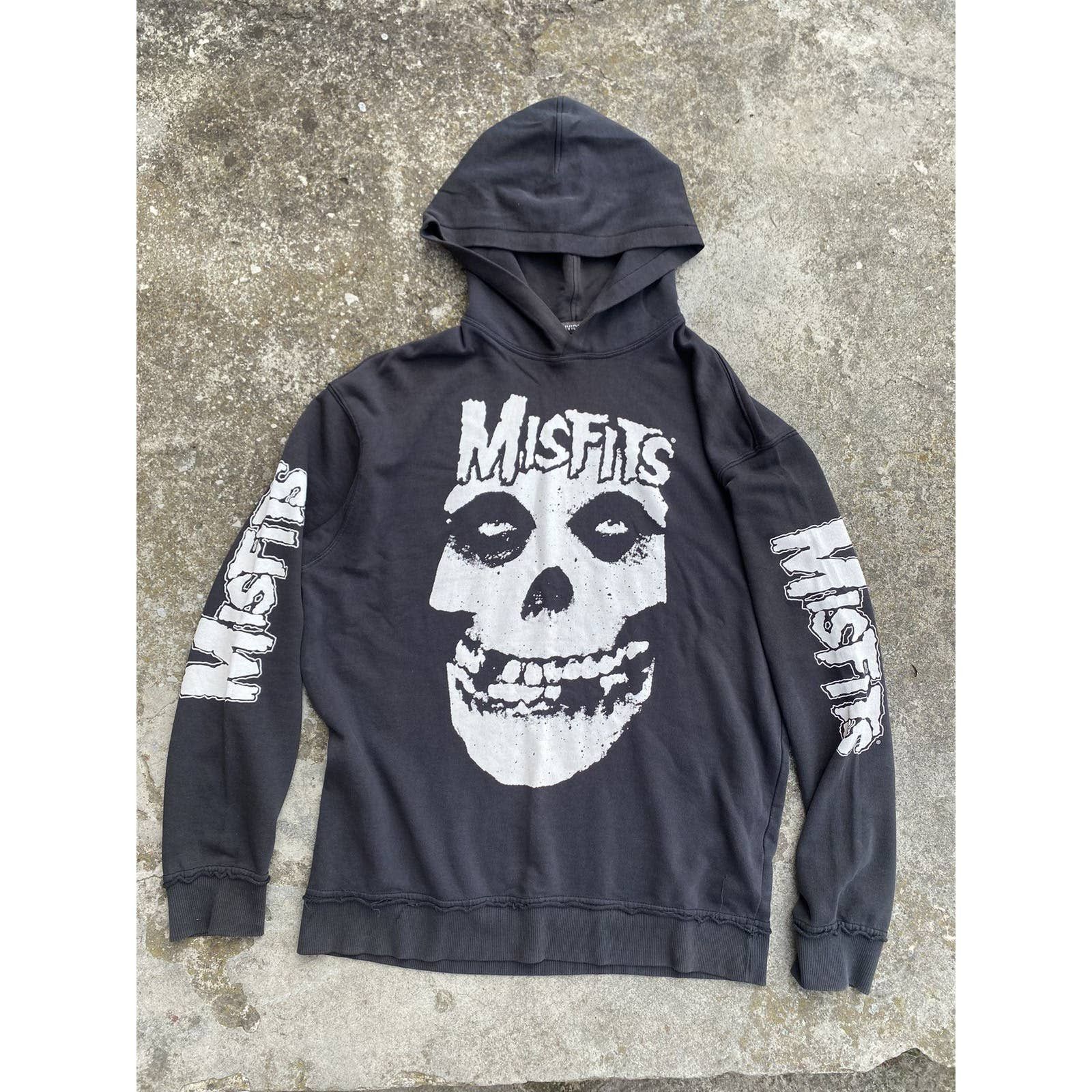 H M H M MISFITS HOODIE WASHED THRASHED DISTRESED FADED BOXYFIT