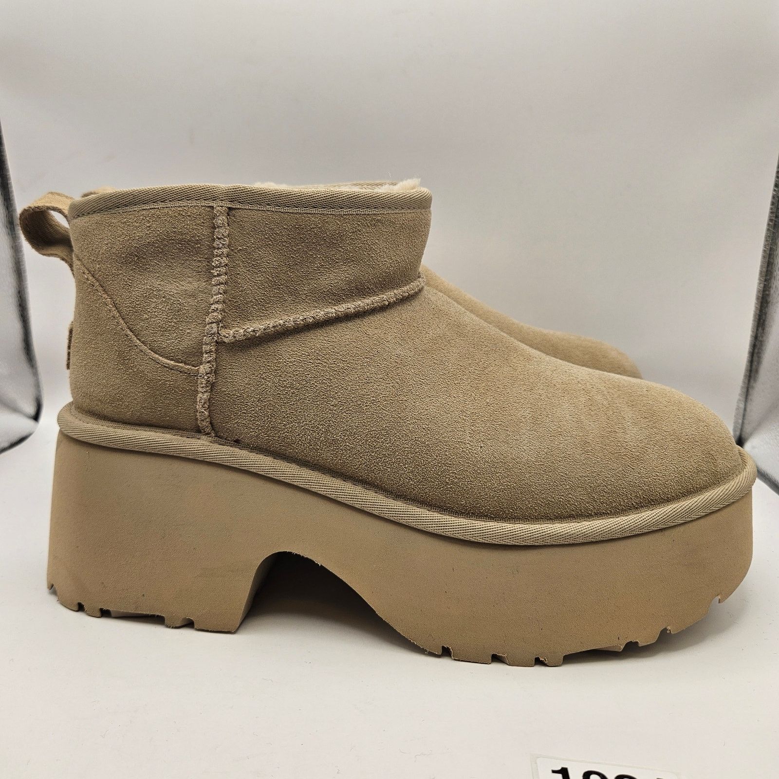 Ugg UGG ULTRA MINI WOMEN'S 10 NEW HEIGHTS MUSTARD SEED PLATFORM Size US 10 / IT 40 - 4 Thumbnail