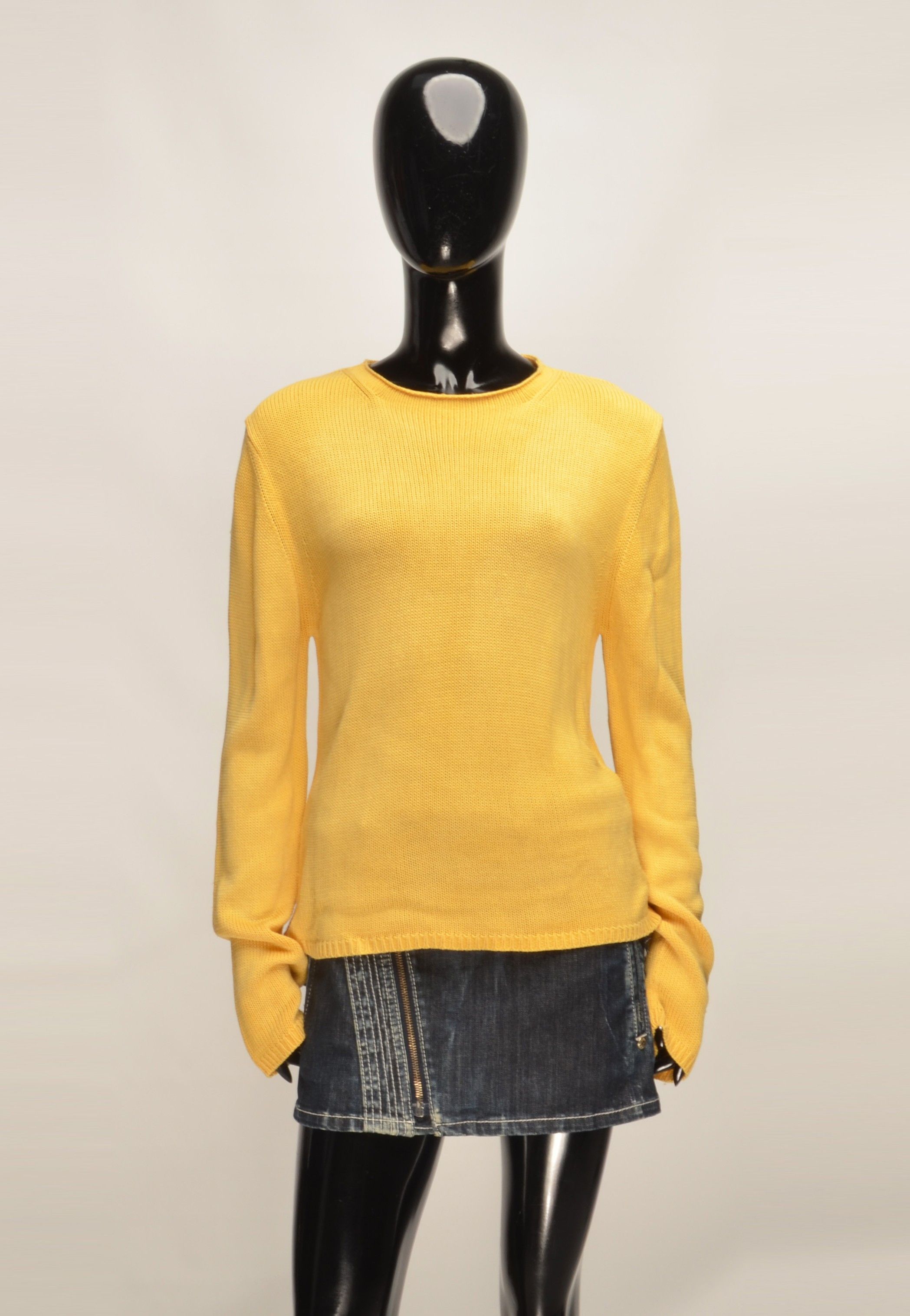 Gianfranco Ferre Gianfranco Ferre Studio Vintage 90's Silk Knitted Jumper Size L / US 10 / IT 46 - 1 Thumbnail