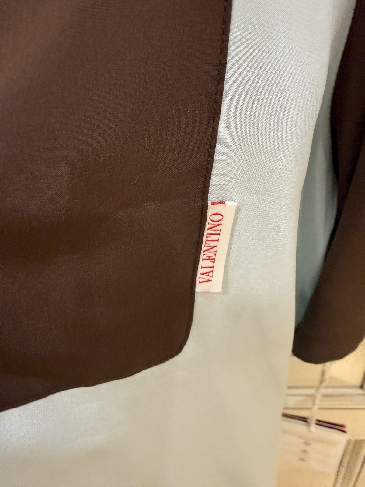 Valentino silk bowling shirt size46 Size US S / EU 44-46 / 1 - 6 Thumbnail