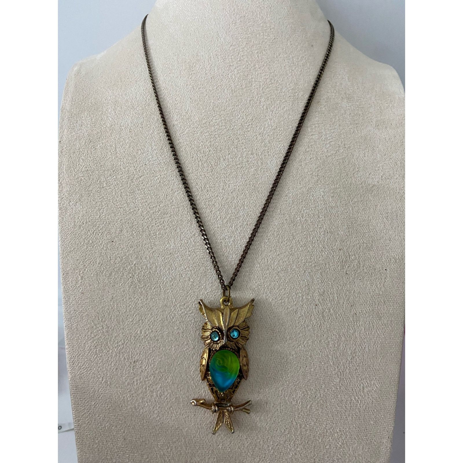 Vintage Vintage owl necklace gold tone Size ONE SIZE - 1 Thumbnail