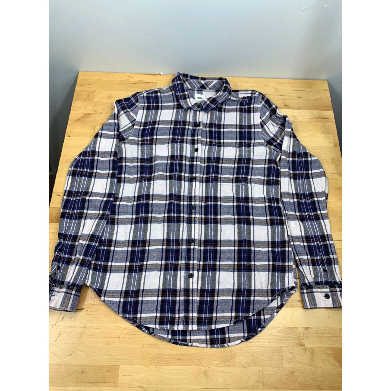 Vans Vans Mens Button-Up Shirt M Plaid Multicolor Off The Wall Casual Travel Workwear 90s Outdoor All Seasons Pockets Long Sleeve Button-Down Collared Size US M / EU 48-50 / 2 - 3 Thumbnail