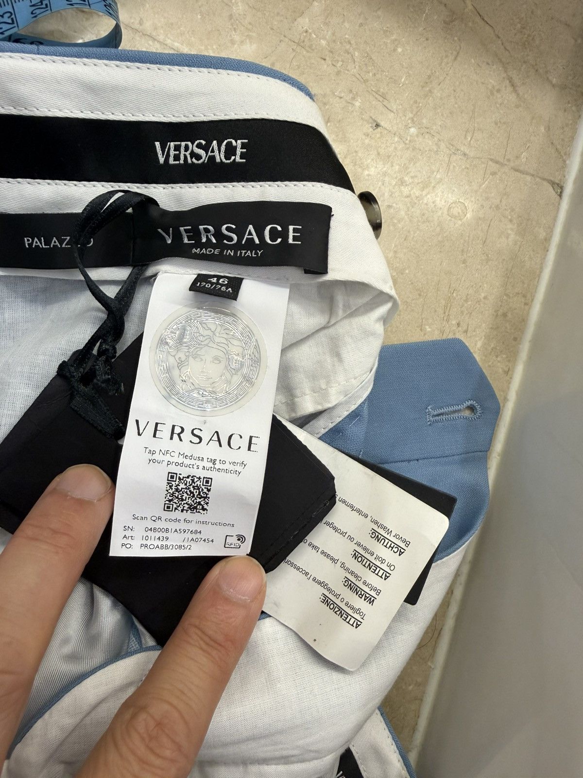 Versace light blue pants size 46 Size US 30 / EU 46 - 10 Thumbnail