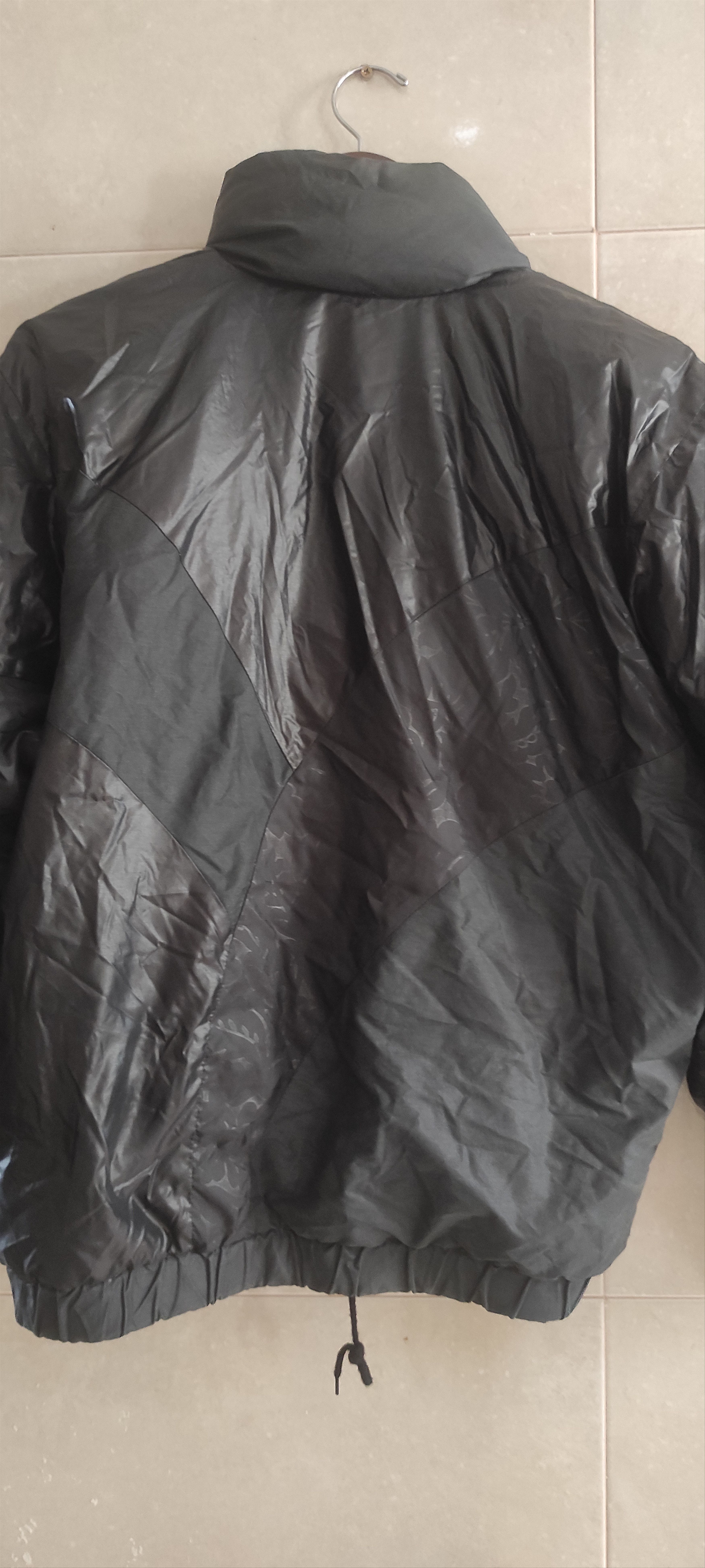 Moncler Vintage Moncler Grenoble Puffer Down Jacket Made In France Size L / US 10 / IT 46 - 14 Thumbnail