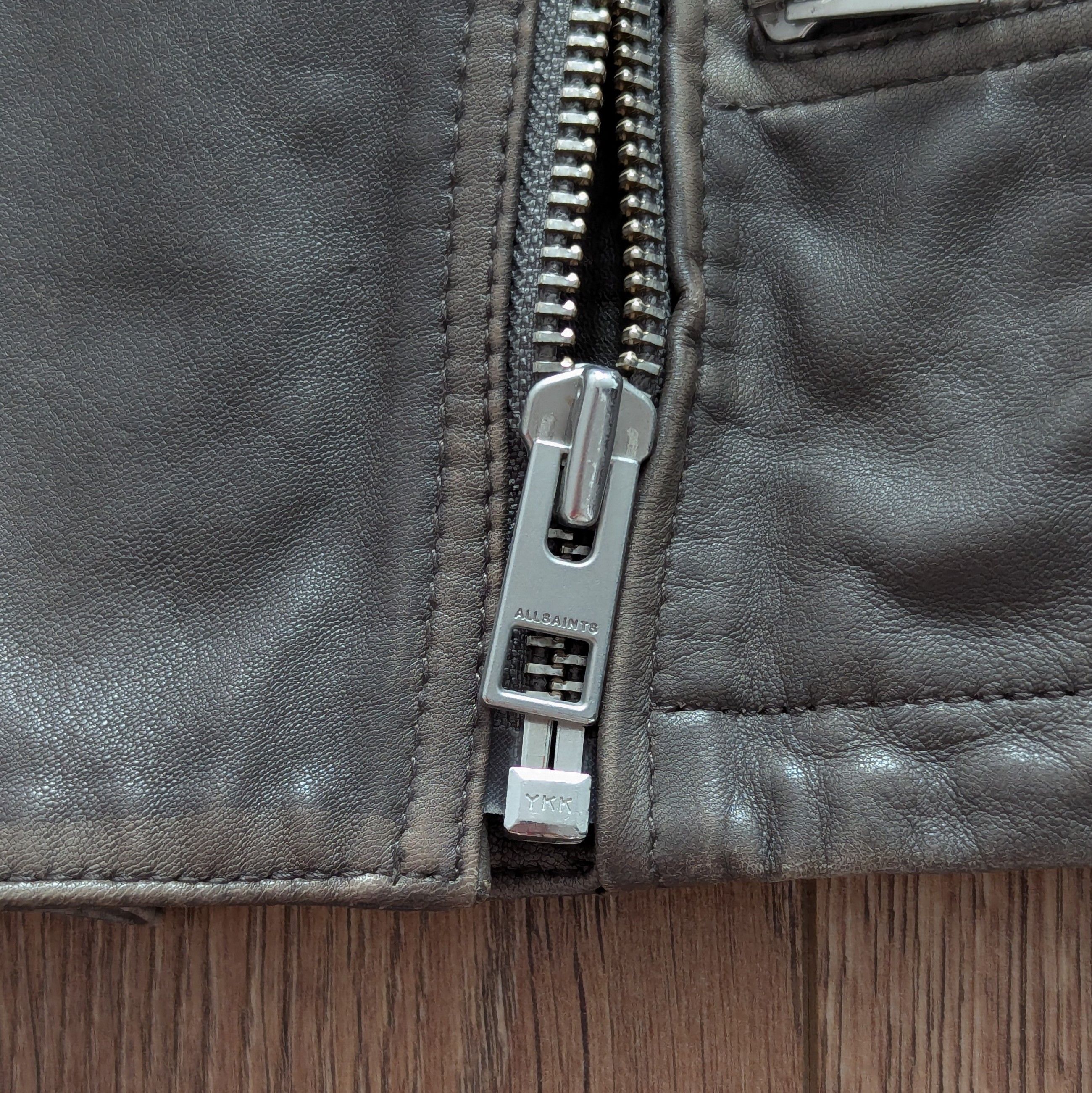 Allsaints ALLSAINTS Cropped Cargo Biker Leather Jacket With Scuffs Size M / US 6-8 / IT 42-44 - 10 Thumbnail