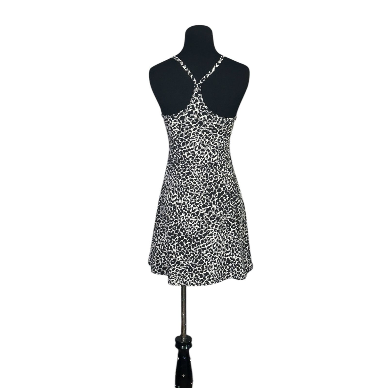 Outdoor Voices Outdoor Voices Leopard Print Athletic Dress size XS Size XS / US 0-2 / IT 36-38 - 11 Thumbnail