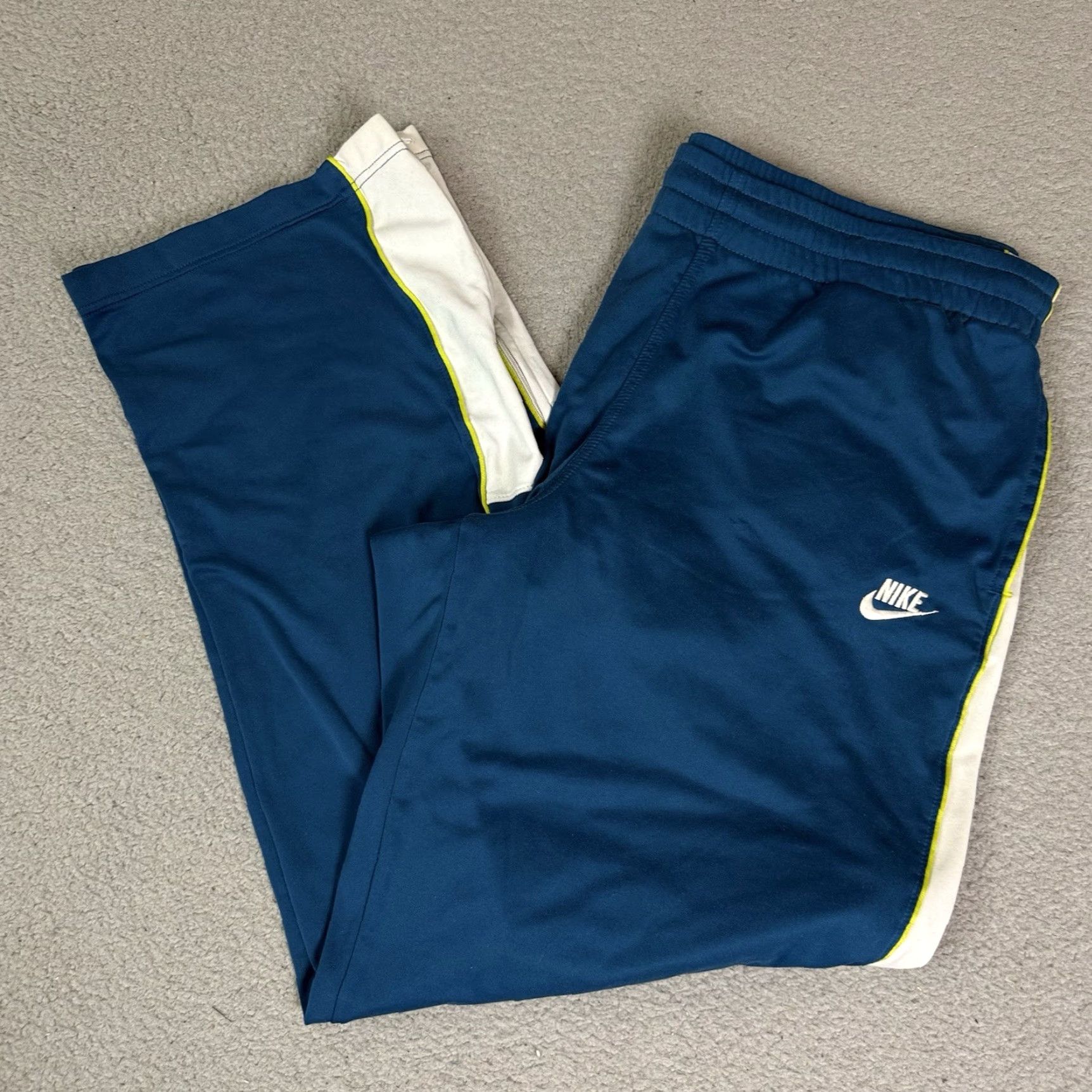 Nike VINTAGE Nike Track Pants Mens 2XL Blue Y2K Sweatpants Baggy 90s Wide Casual Rare Size US 39 - 2 Thumbnail