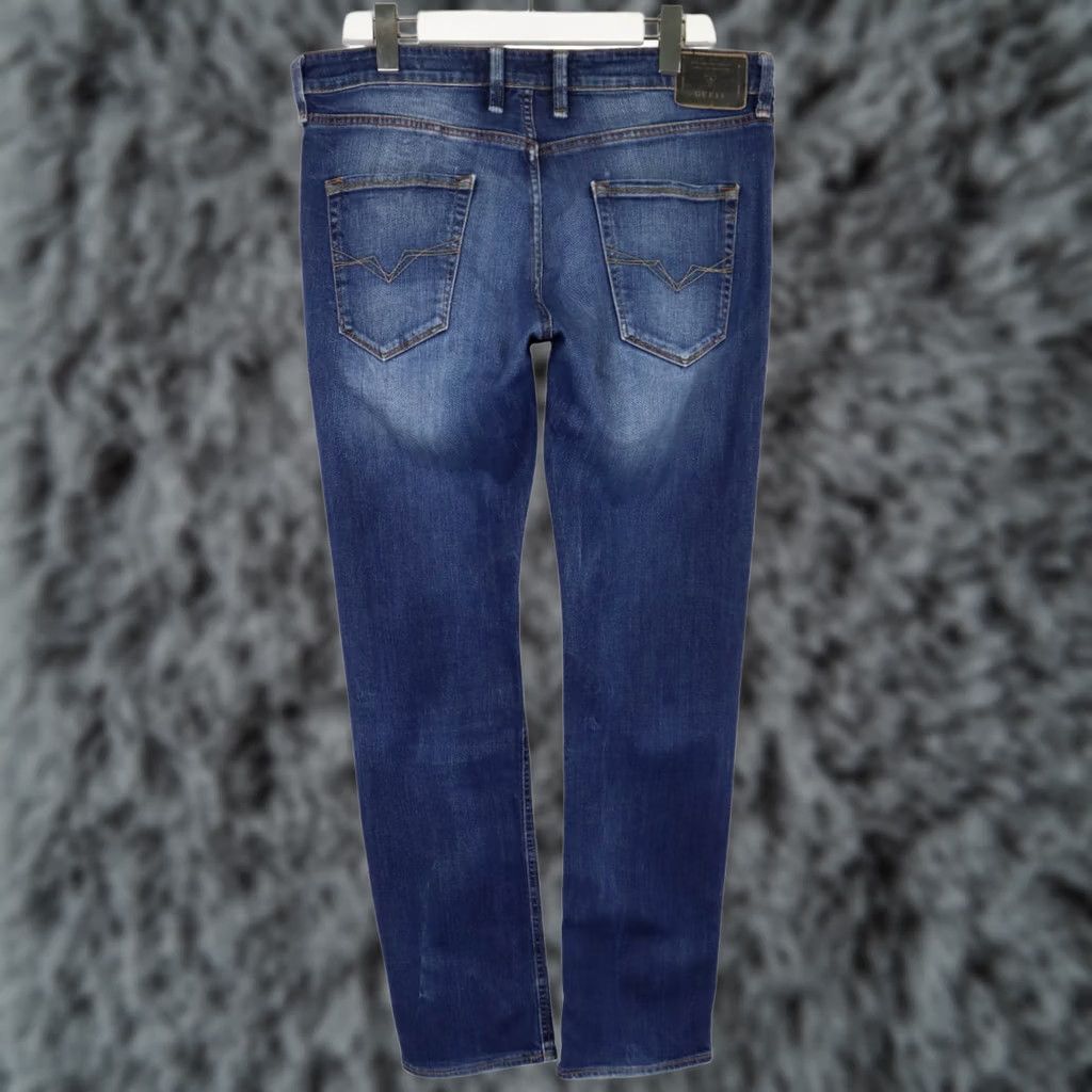 Guess GUESS Slim Straight Jeans Men's UK 34 Blue Button Fly Stretch Denim 5-Pocket Style Slim Straight Buttons Mens UK 34 Blue Size US 34 / EU 50 - 1 Thumbnail