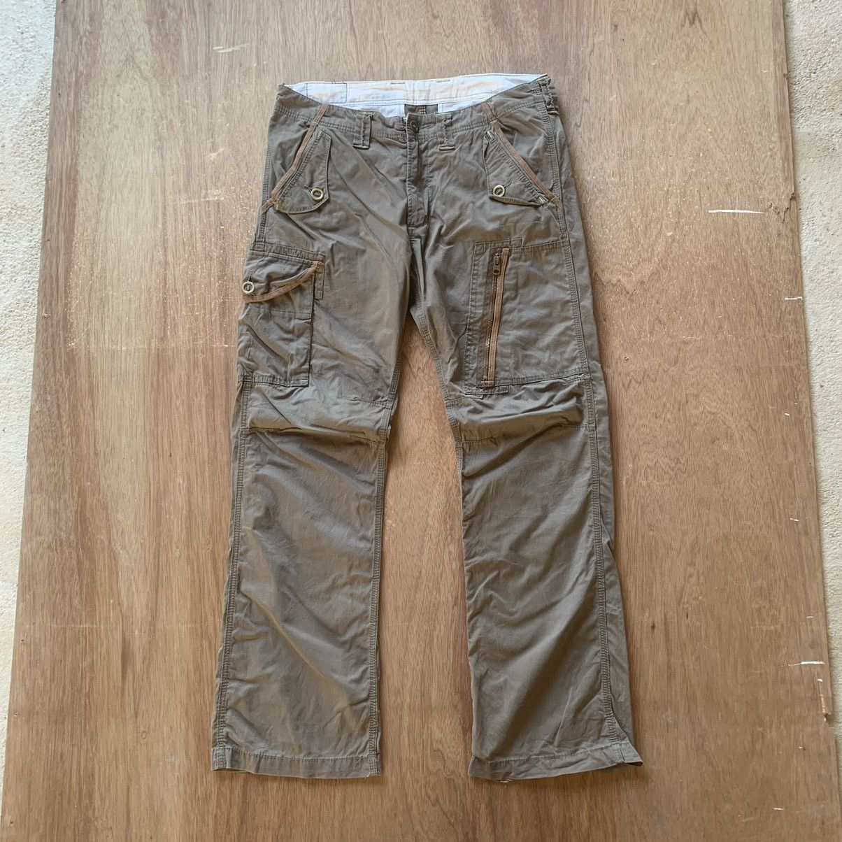 image of Archival Clothing x Avant Garde Japanese VTG Trousers Multipocket Cargo Edwin in Brown (Size 34)