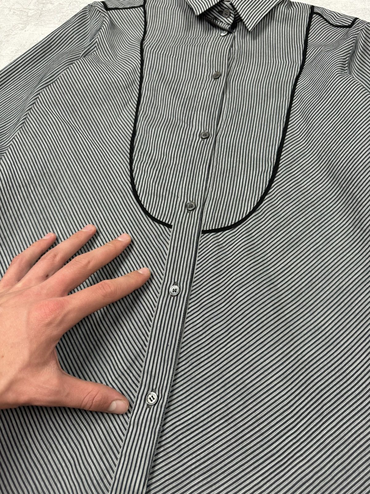 Loro Piana Loro Piana Silk Shirt Button Up Size Description Size S / US 4 / IT 40 - 6 Thumbnail