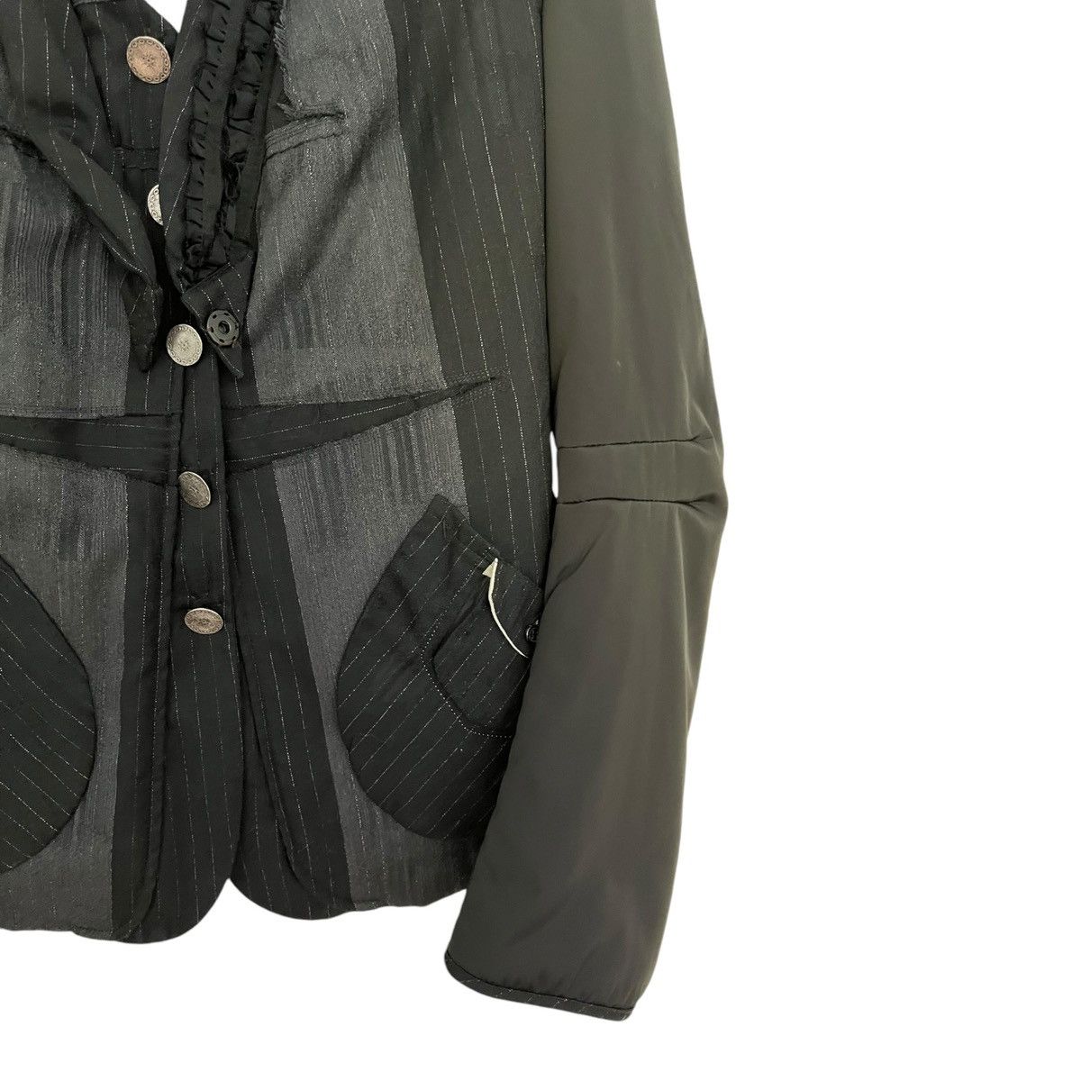 Marithe + Francois Girbaud Marithe Francois girbaud pinstripe ruffle blazer Size US L / EU 52-54 / 3 - 3 Thumbnail