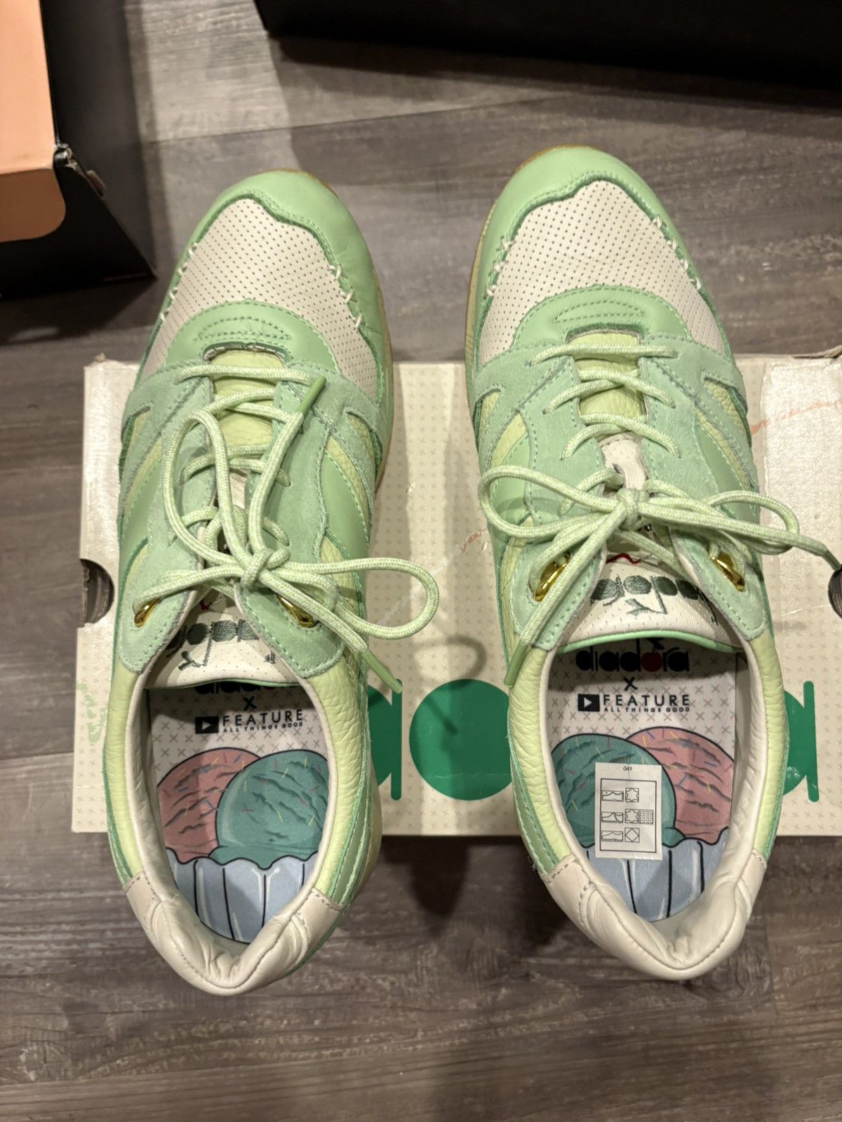Diadora Diadora N900 Gelato “Pistachio” size 11.5 used Size US 11.5 / EU 44-45 - 4 Thumbnail